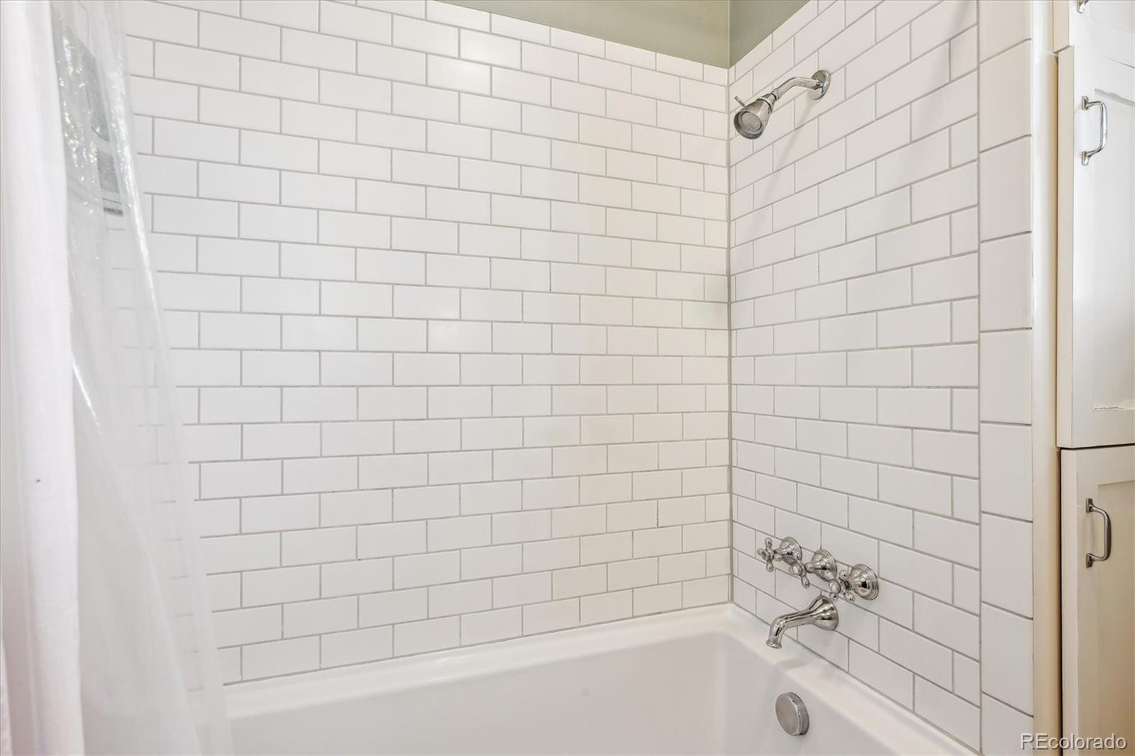 MLS Image #27 for 3051 w 39th avenue,denver, Colorado