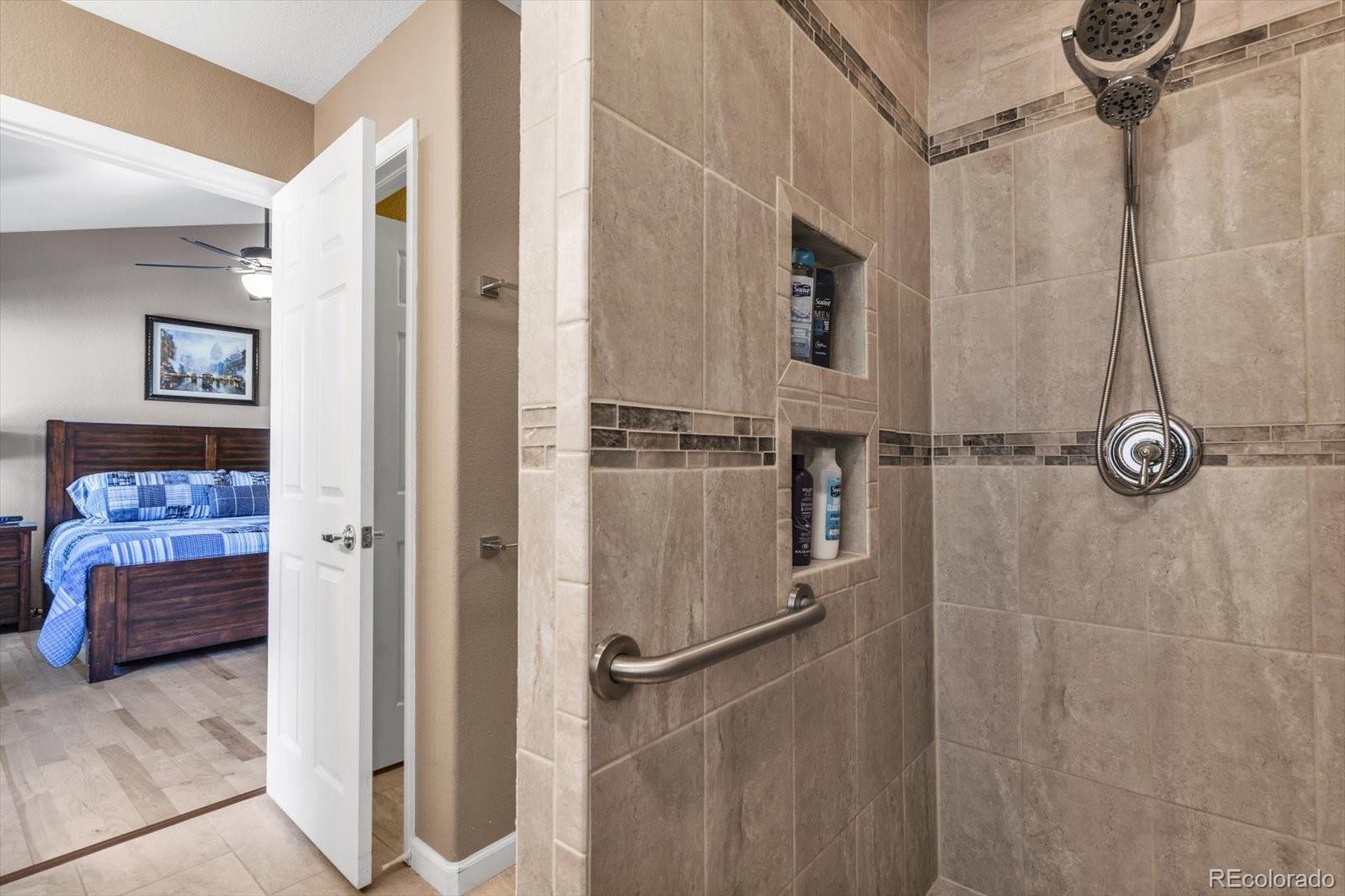 MLS Image #19 for 2922 s coors drive,lakewood, Colorado