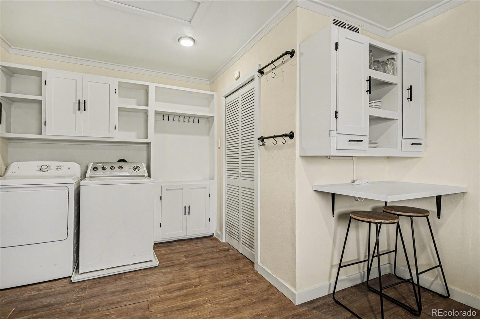 MLS Image #10 for 4974  saint paul street,denver, Colorado