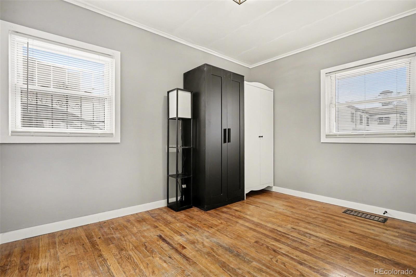 MLS Image #21 for 4974  saint paul street,denver, Colorado