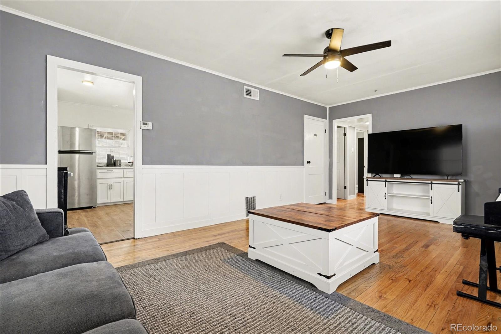 MLS Image #8 for 4974  saint paul street,denver, Colorado