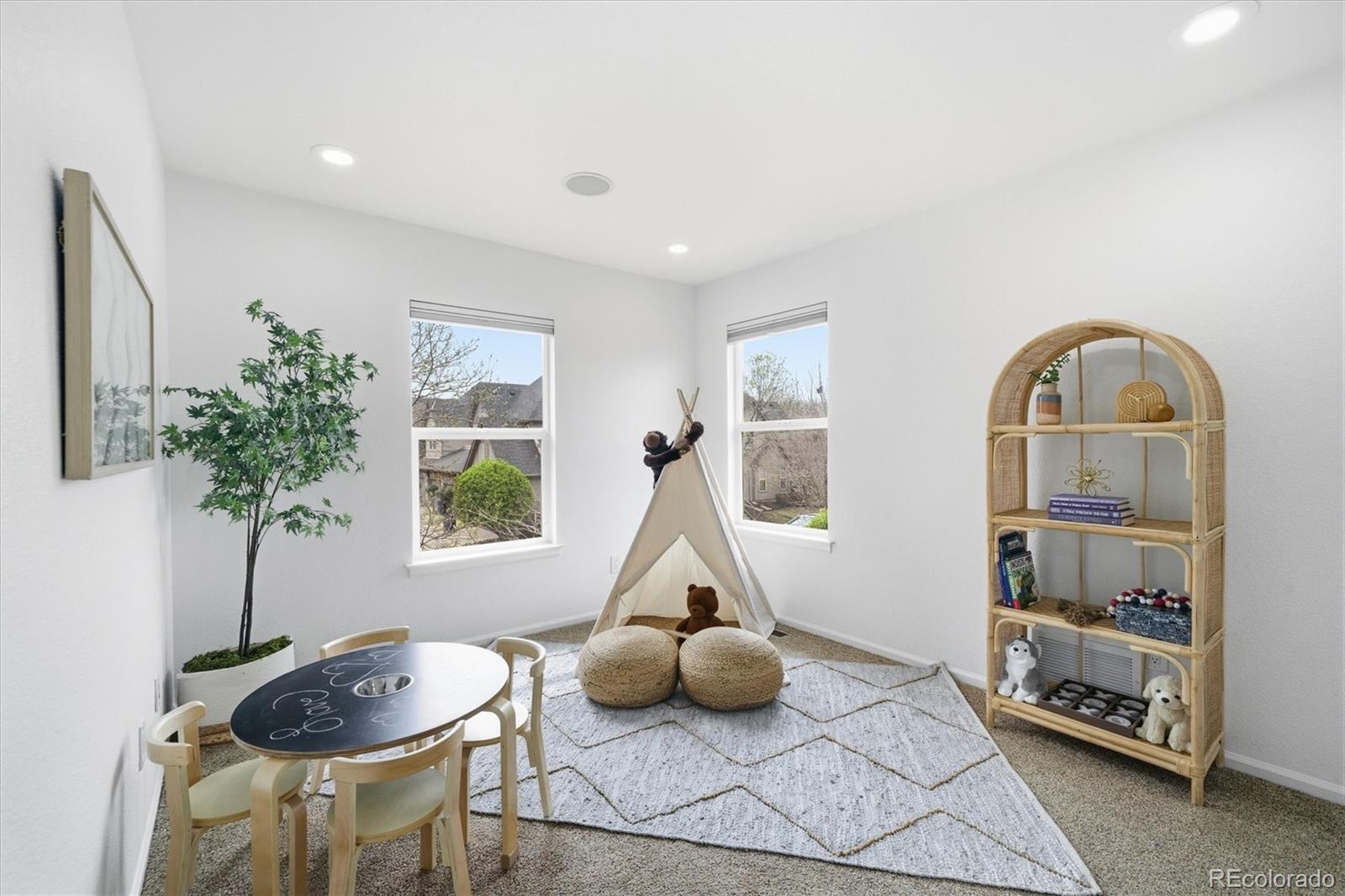 MLS Image #13 for 8139 e 28th place,denver, Colorado