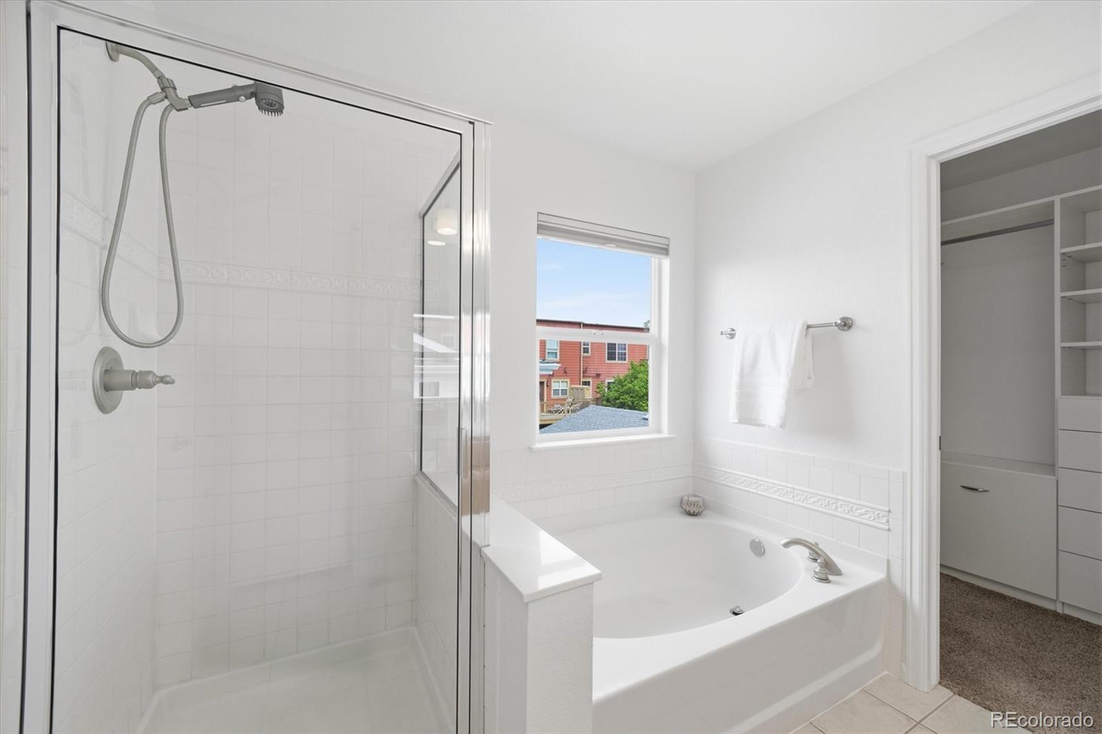 MLS Image #17 for 8139 e 28th place,denver, Colorado