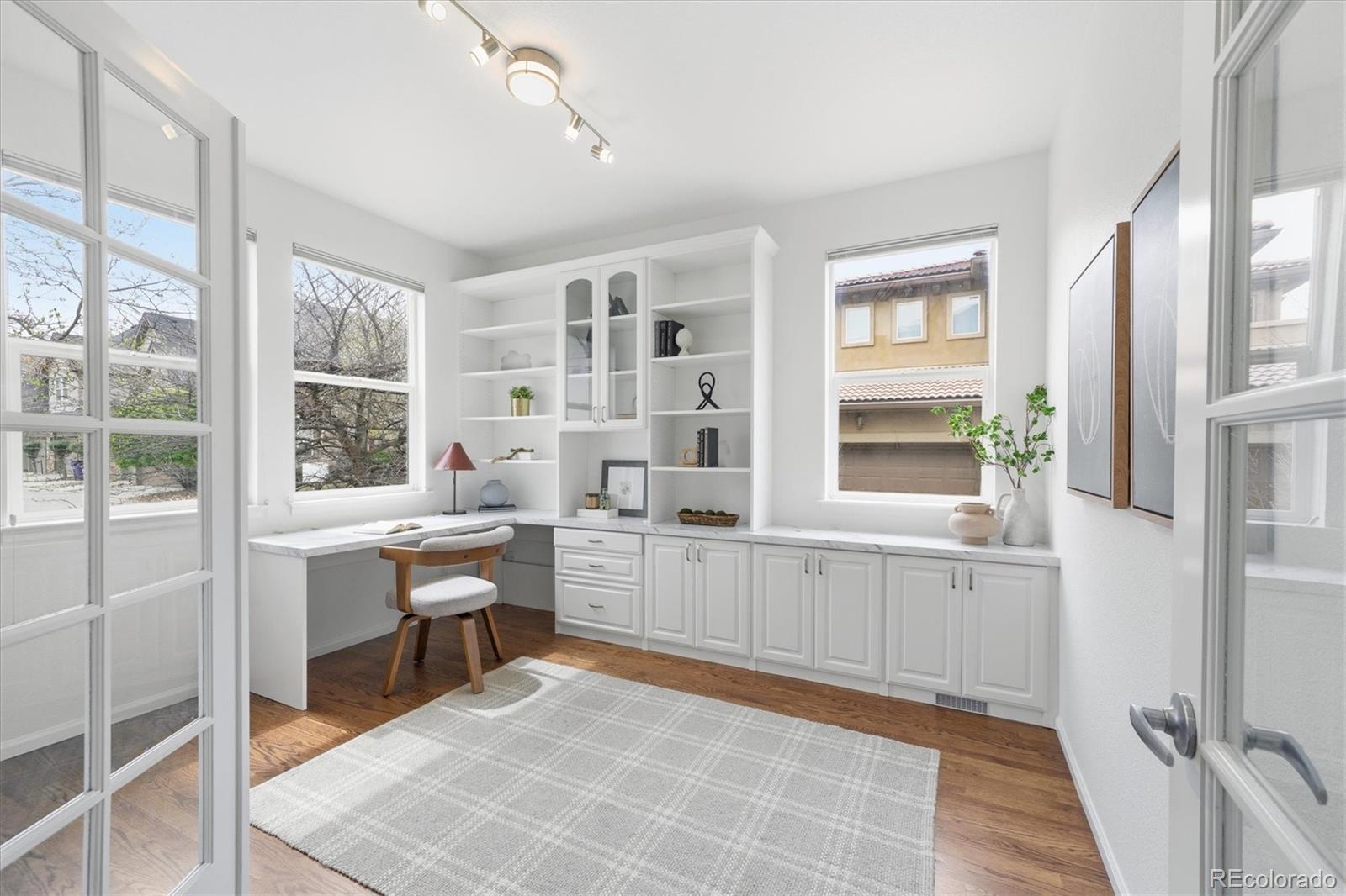 MLS Image #3 for 8139 e 28th place,denver, Colorado