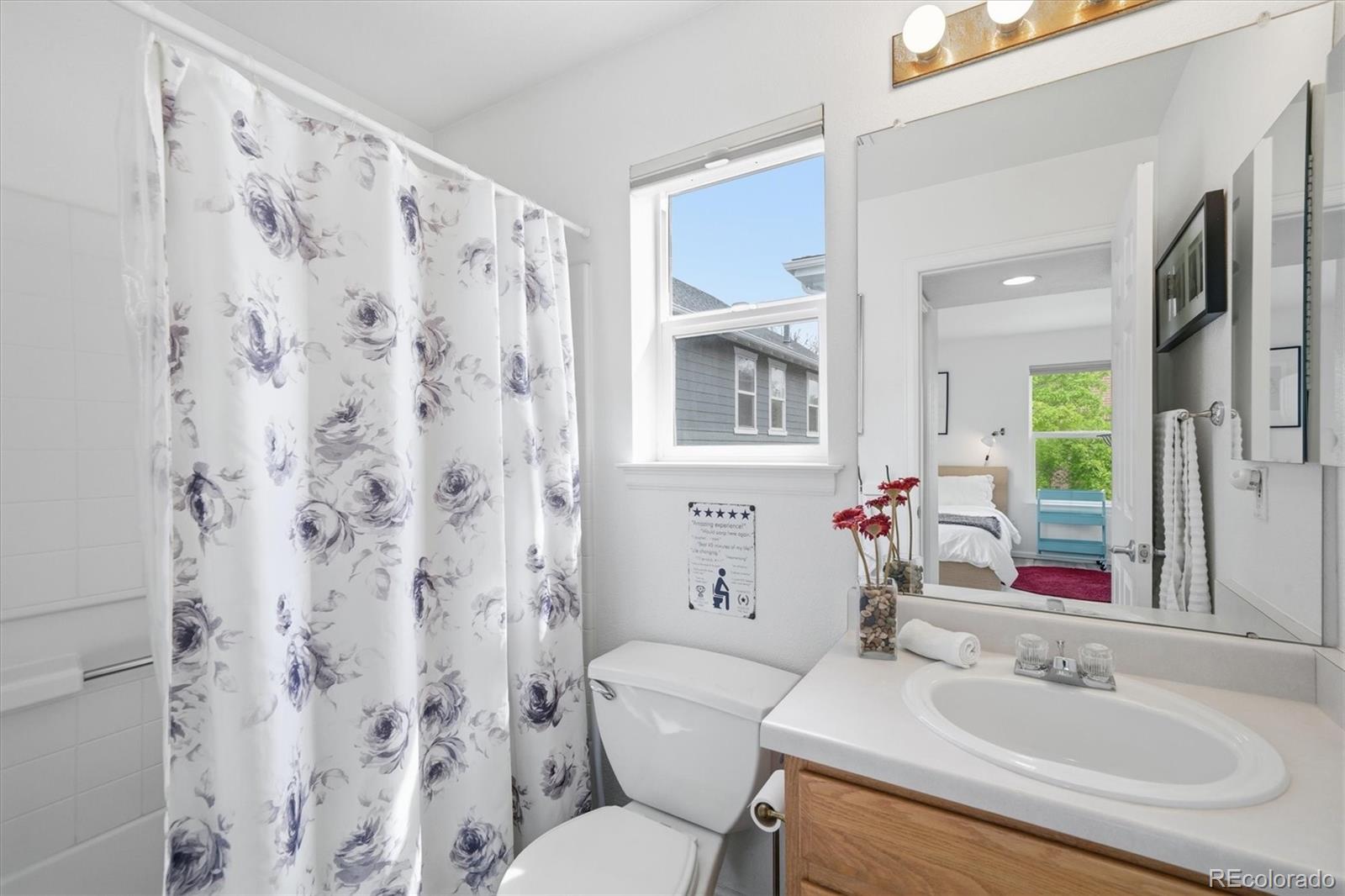 MLS Image #39 for 8139 e 28th place,denver, Colorado