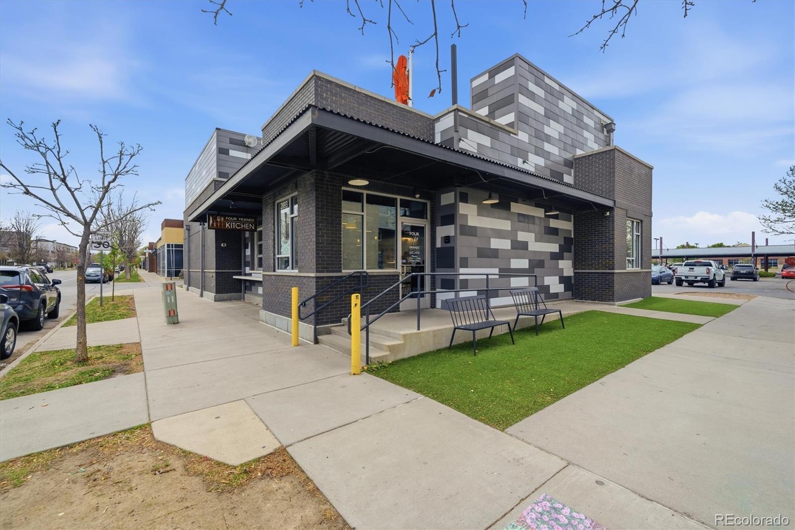 MLS Image #42 for 8139 e 28th place,denver, Colorado