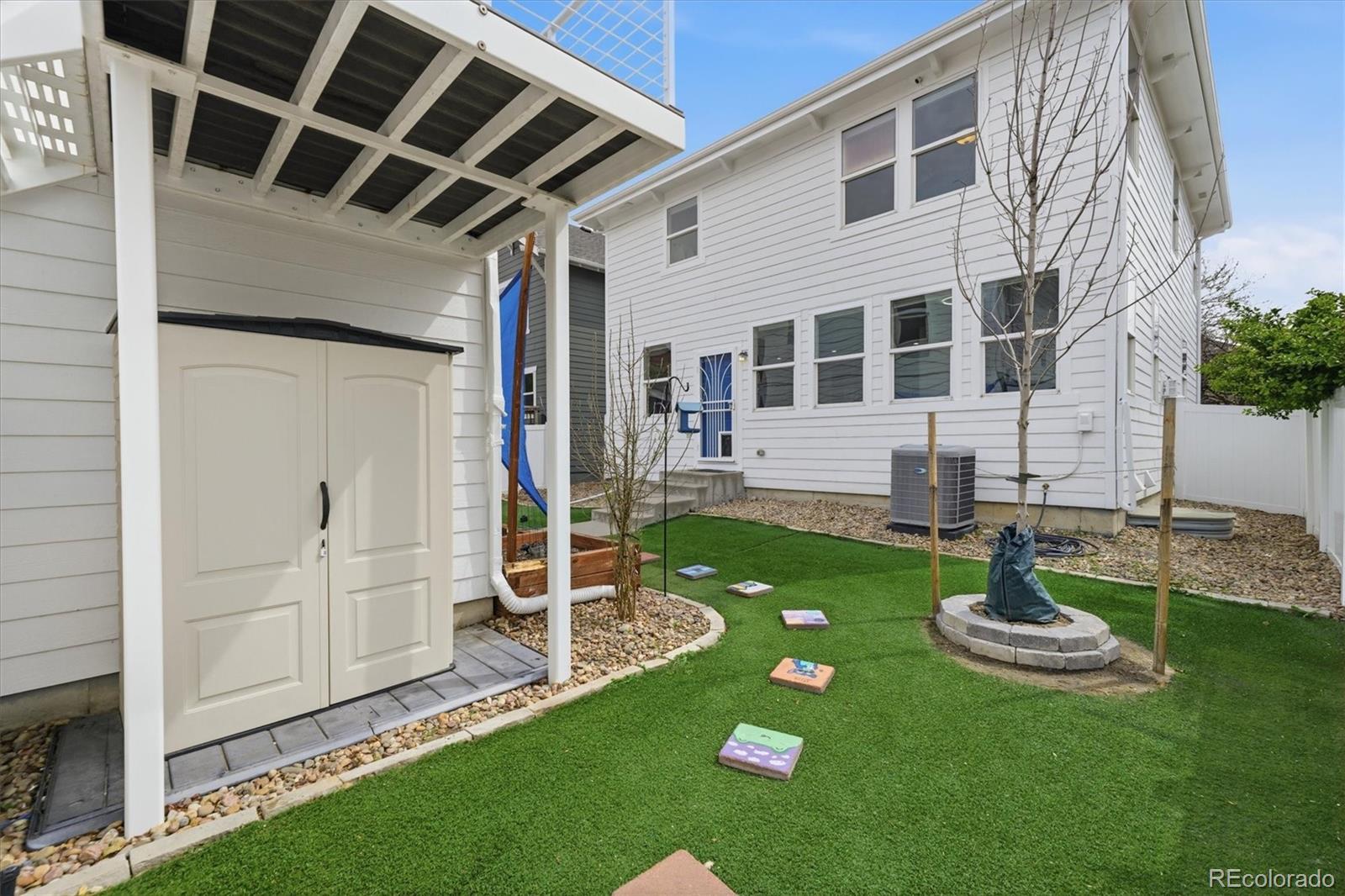 MLS Image #48 for 8139 e 28th place,denver, Colorado