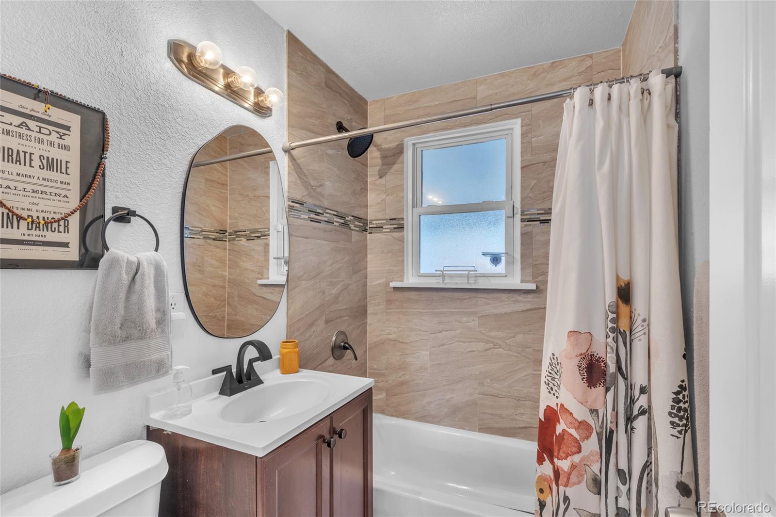 MLS Image #14 for 3641 n milwaukee street,denver, Colorado