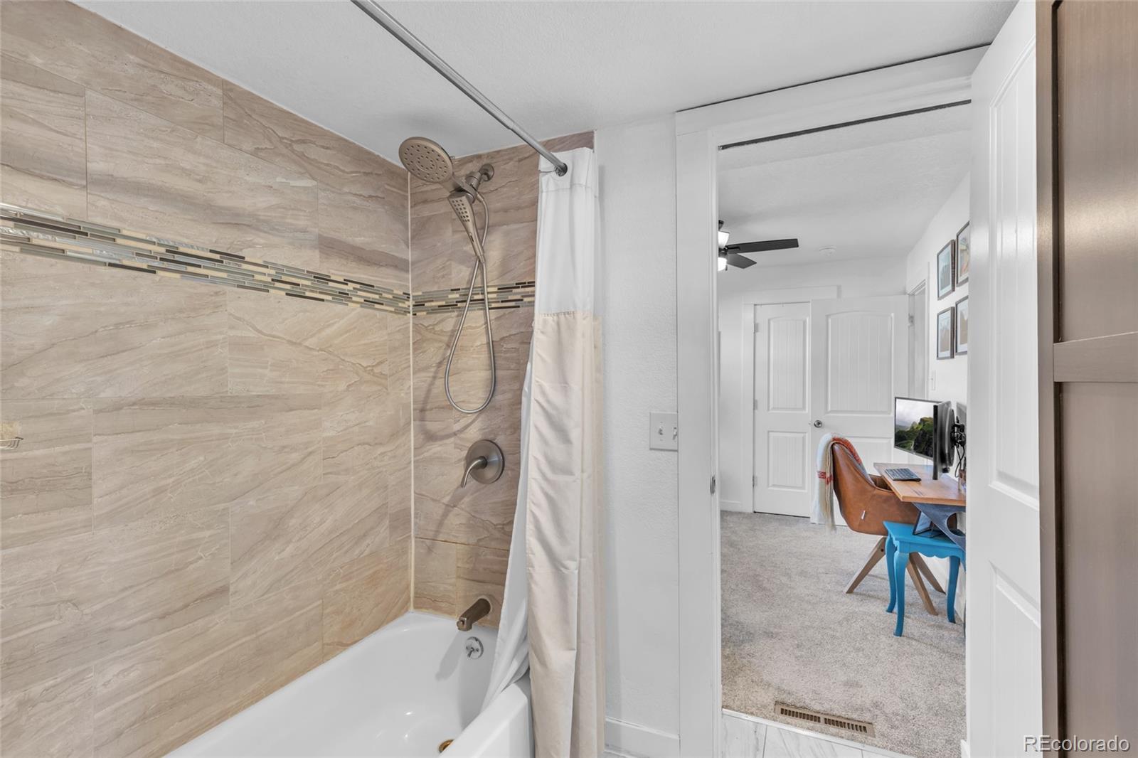 MLS Image #19 for 3641 n milwaukee street,denver, Colorado
