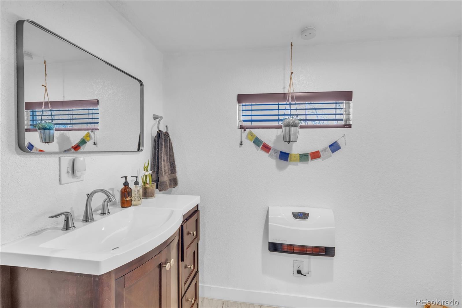 MLS Image #20 for 3641 n milwaukee street,denver, Colorado
