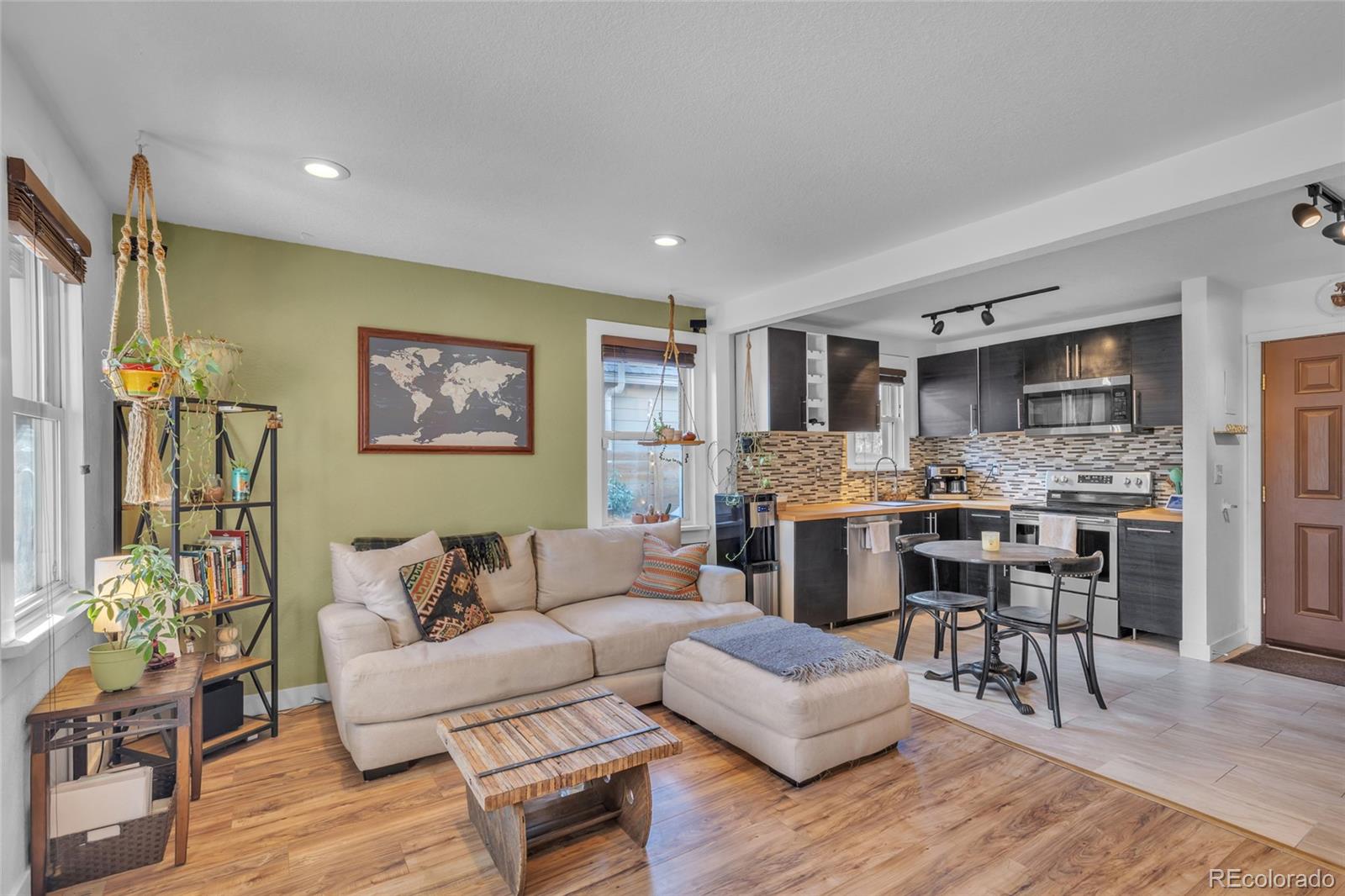 MLS Image #8 for 3641 n milwaukee street,denver, Colorado
