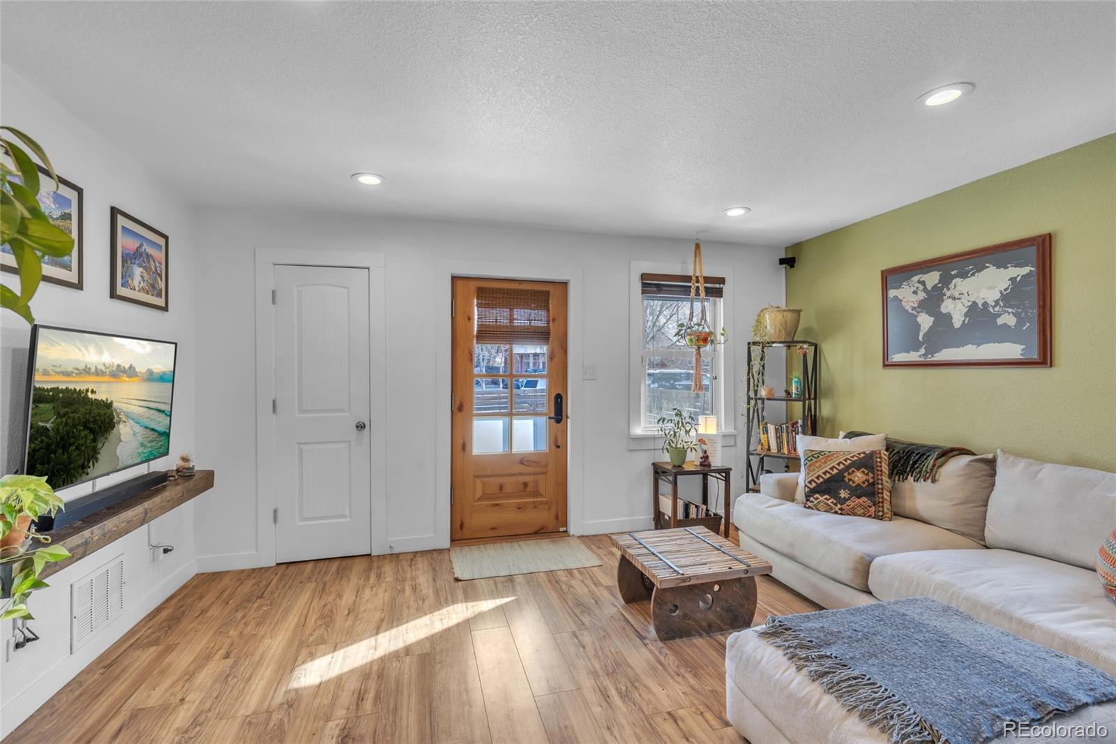 MLS Image #9 for 3641 n milwaukee street,denver, Colorado