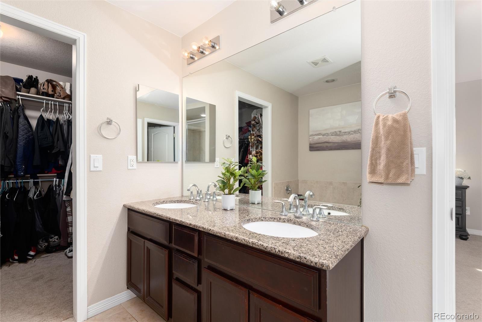 MLS Image #18 for 42 n newcastle court,aurora, Colorado