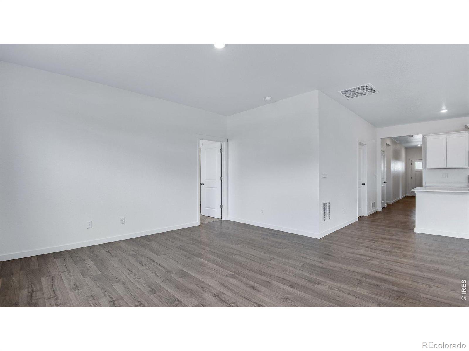 MLS Image #6 for 2303  base street,fort lupton, Colorado