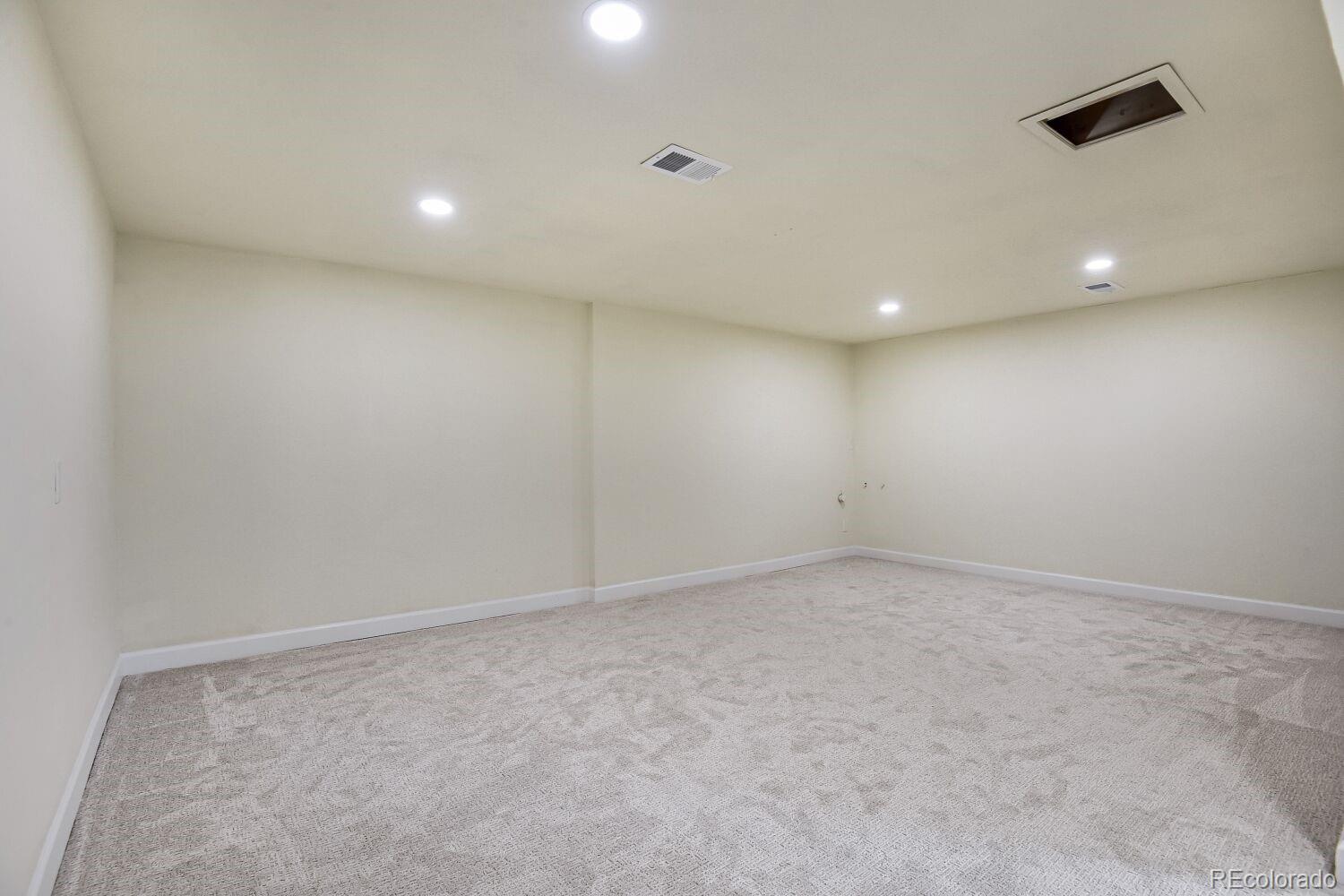 MLS Image #12 for 281 w acoma drive,littleton, Colorado