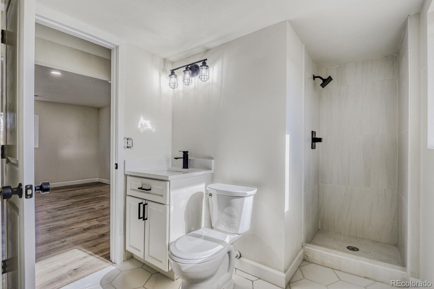 MLS Image #16 for 281 w acoma drive,littleton, Colorado
