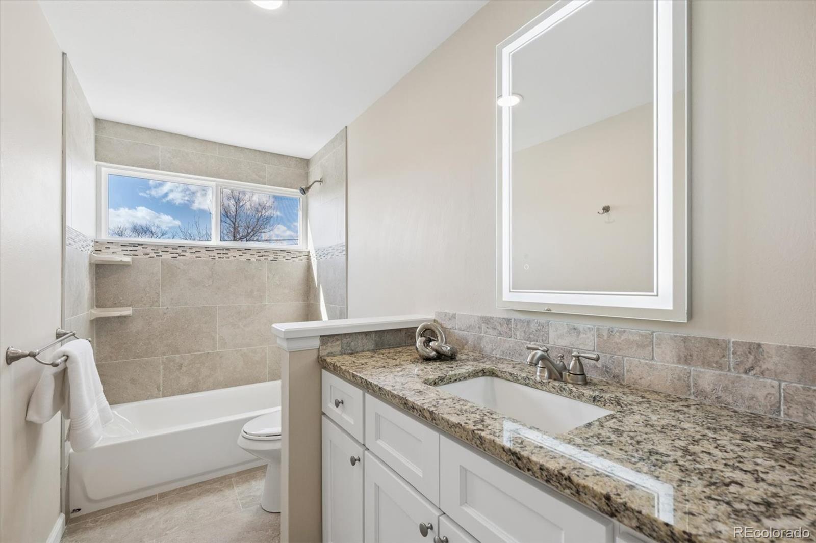 MLS Image #18 for 3582 w dartmouth avenue,denver, Colorado