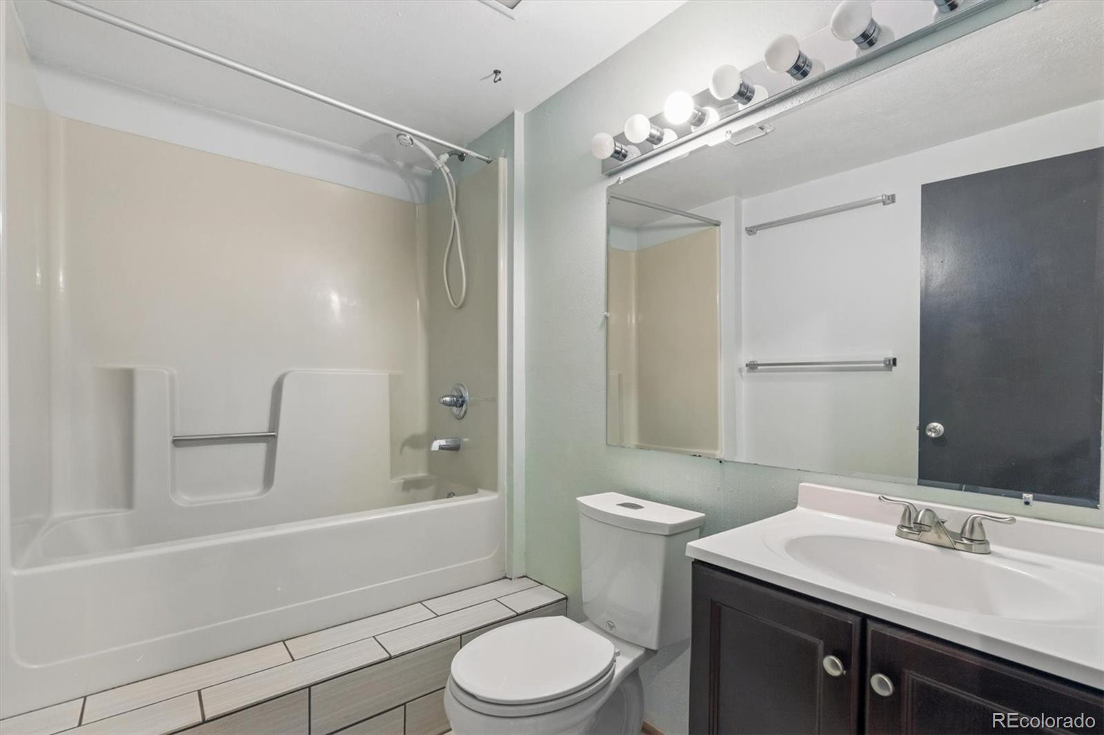 MLS Image #27 for 3582 w dartmouth avenue,denver, Colorado