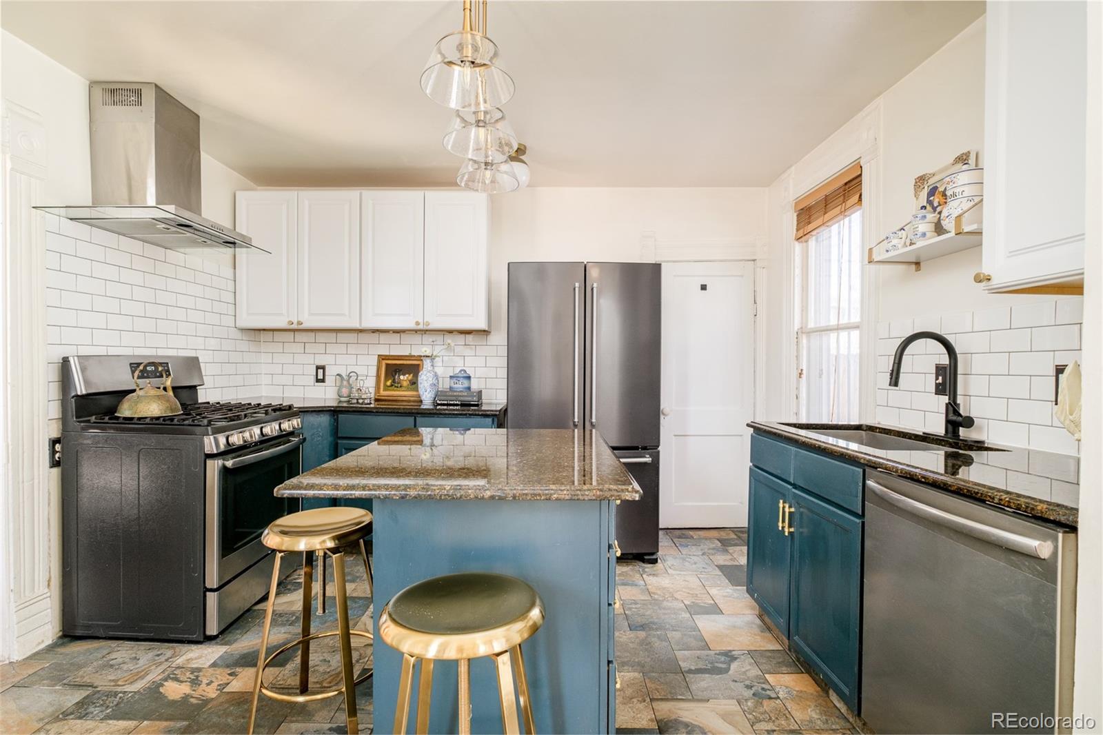 MLS Image #18 for 2719 w 32nd avenue,denver, Colorado
