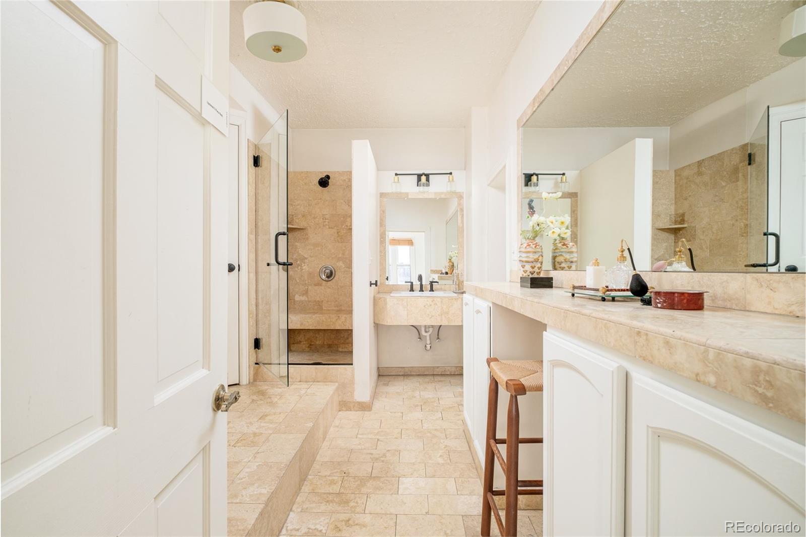 MLS Image #22 for 2719 w 32nd avenue,denver, Colorado