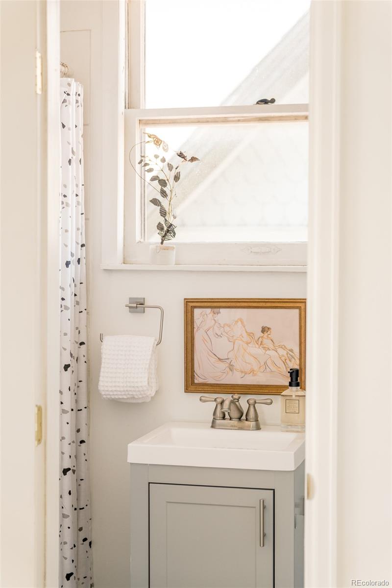 MLS Image #26 for 2719 w 32nd avenue,denver, Colorado