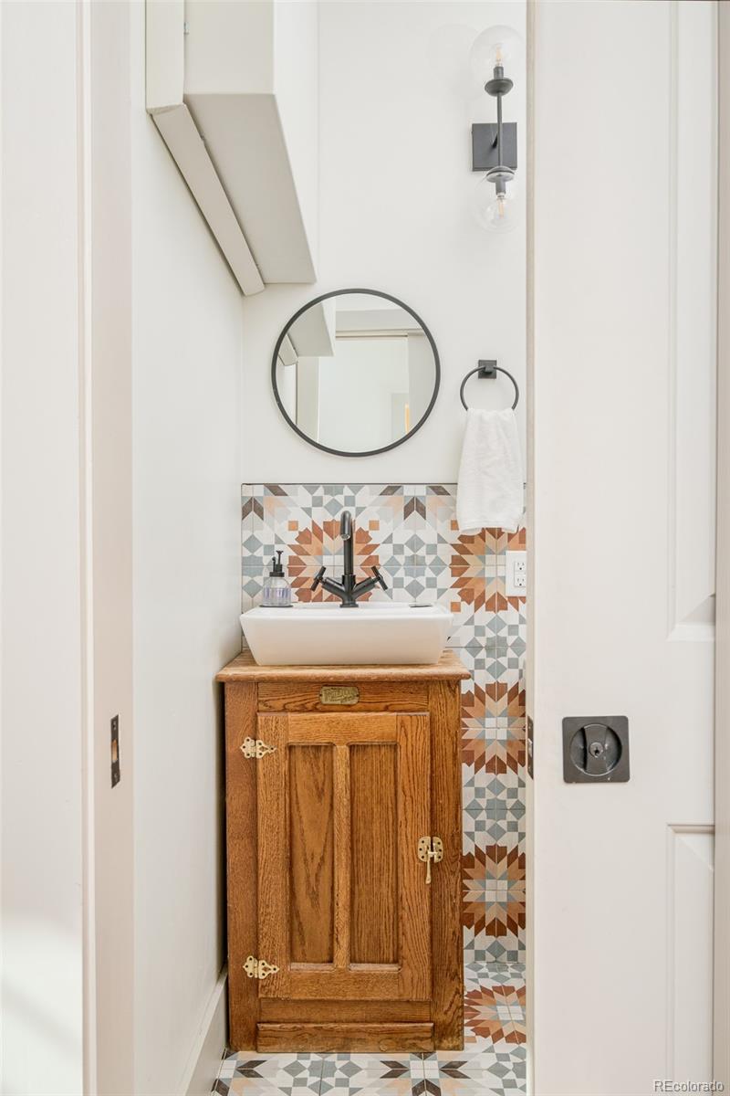 MLS Image #33 for 2719 w 32nd avenue,denver, Colorado