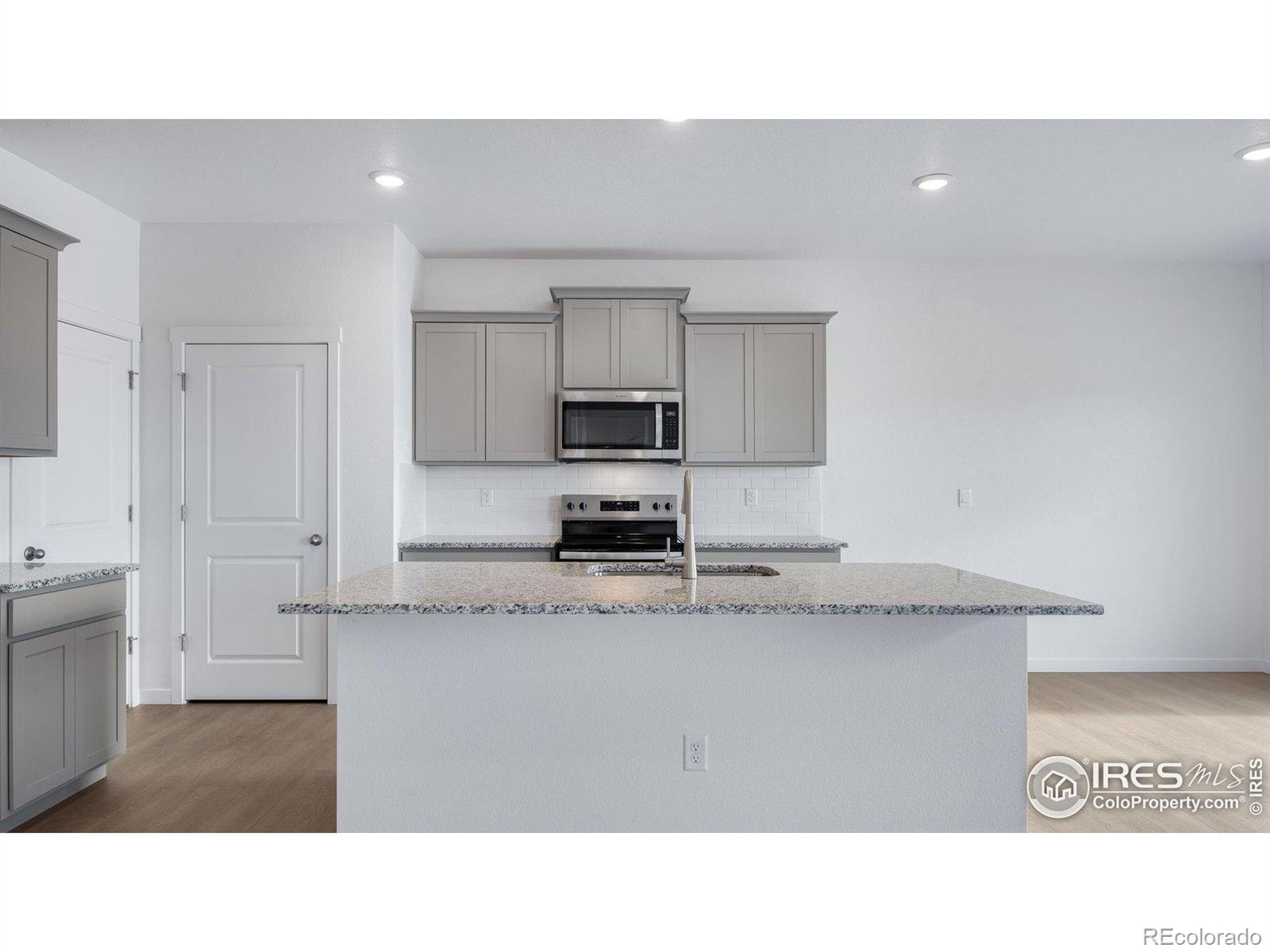 MLS Image #5 for 825 s apex avenue,fort lupton, Colorado