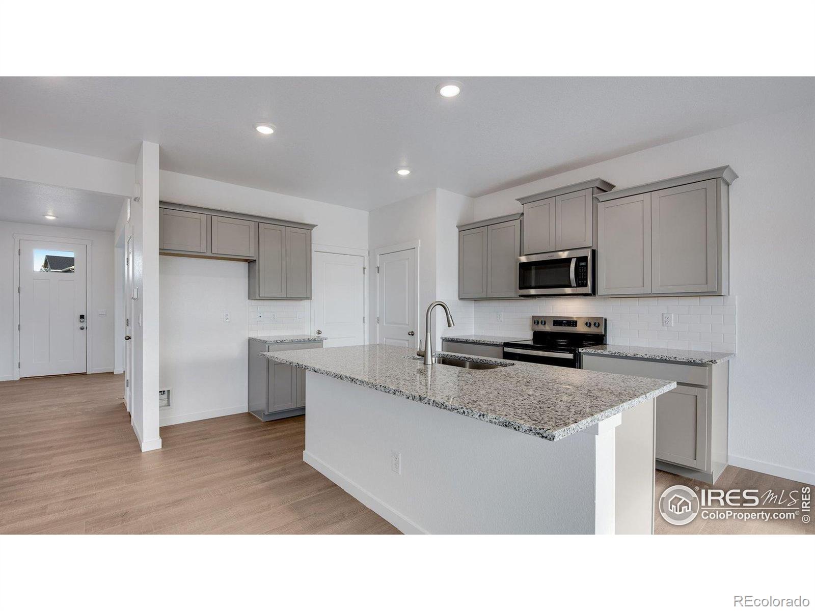 MLS Image #6 for 825 s apex avenue,fort lupton, Colorado