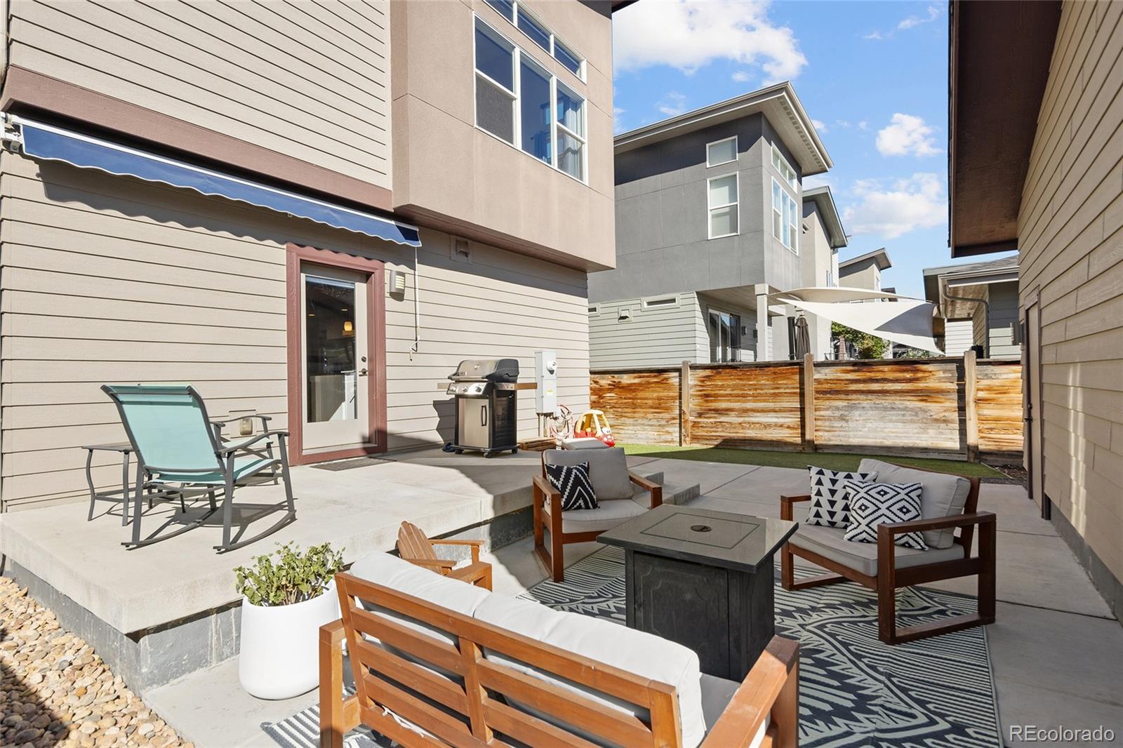 MLS Image #39 for 9792 e 60th avenue,denver, Colorado