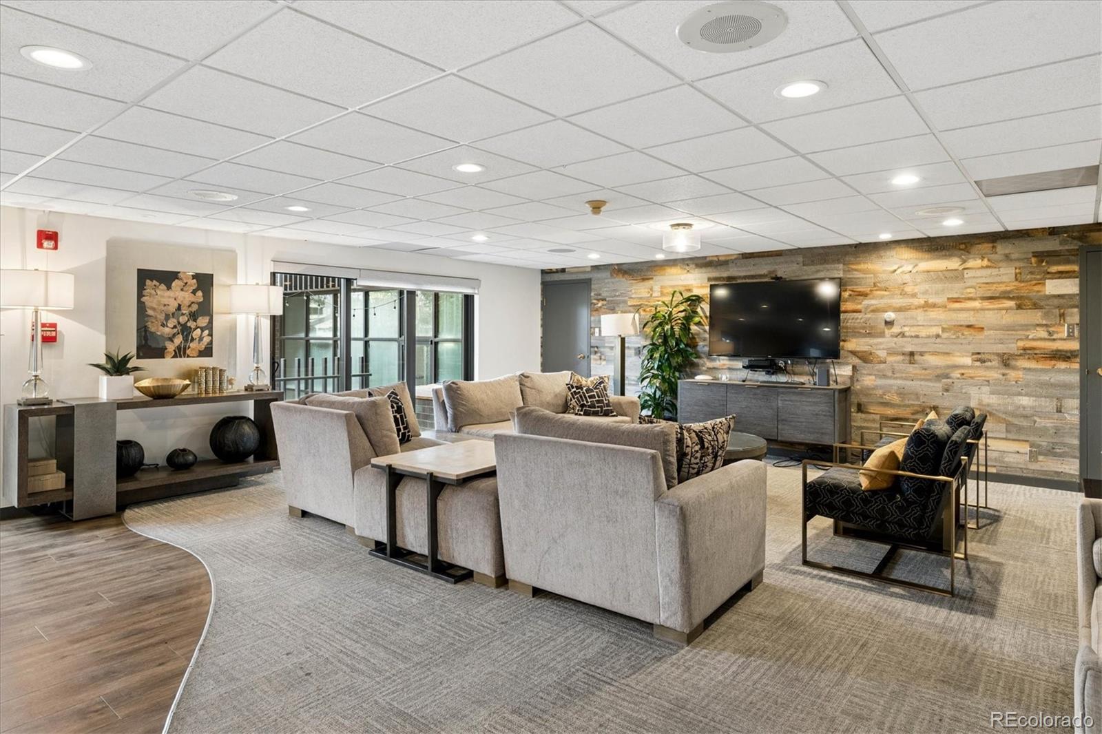 MLS Image #21 for 460 s marion parkway 951,denver, Colorado