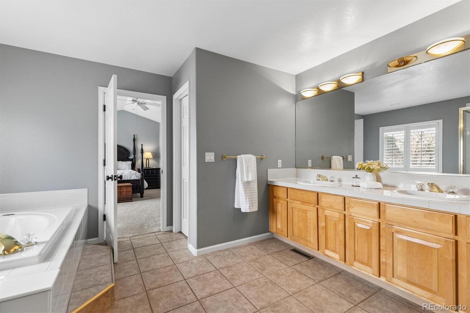 MLS Image #20 for 9366 e asbury place,denver, Colorado