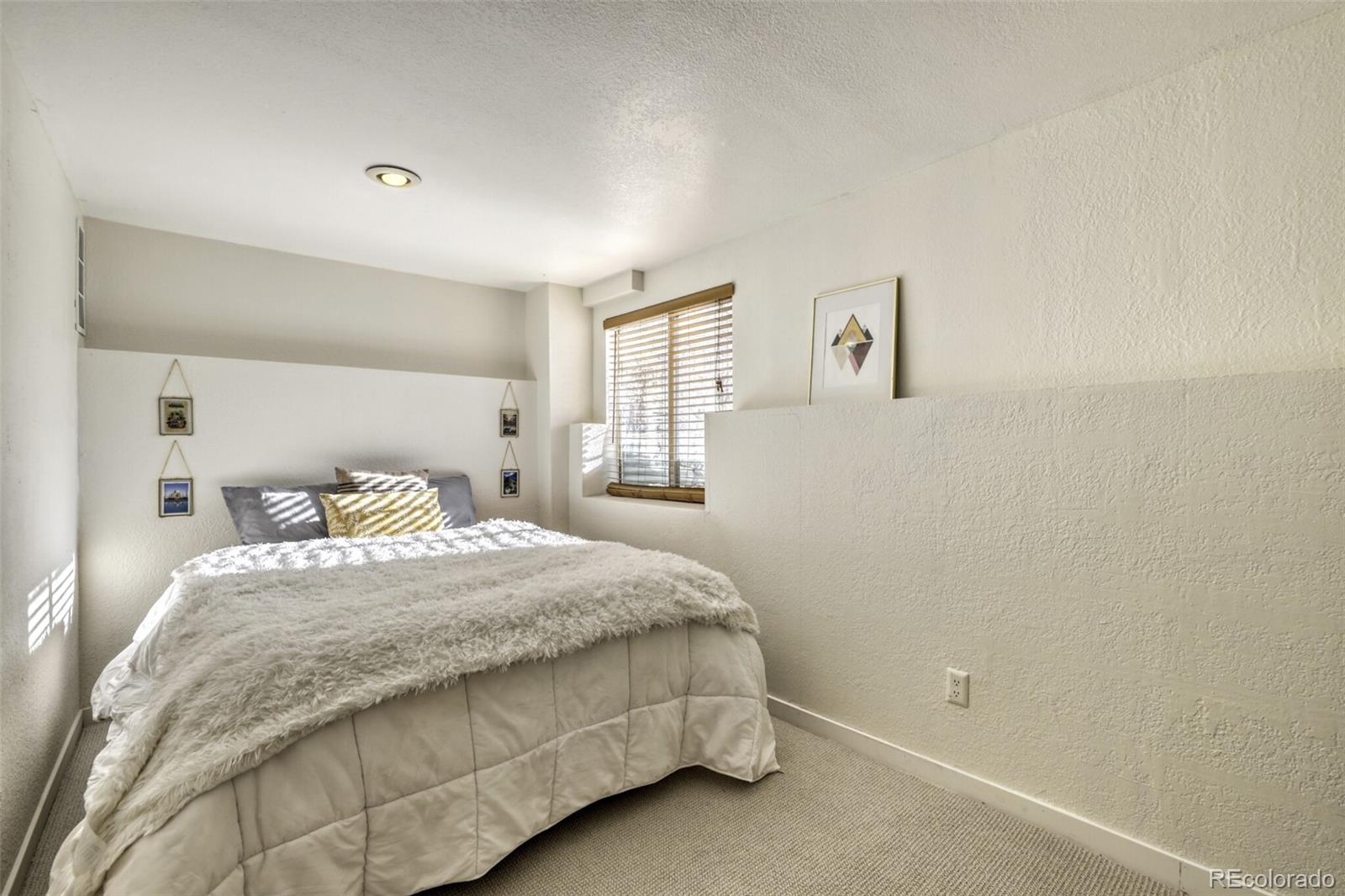 MLS Image #18 for 2697 s deframe circle,lakewood, Colorado