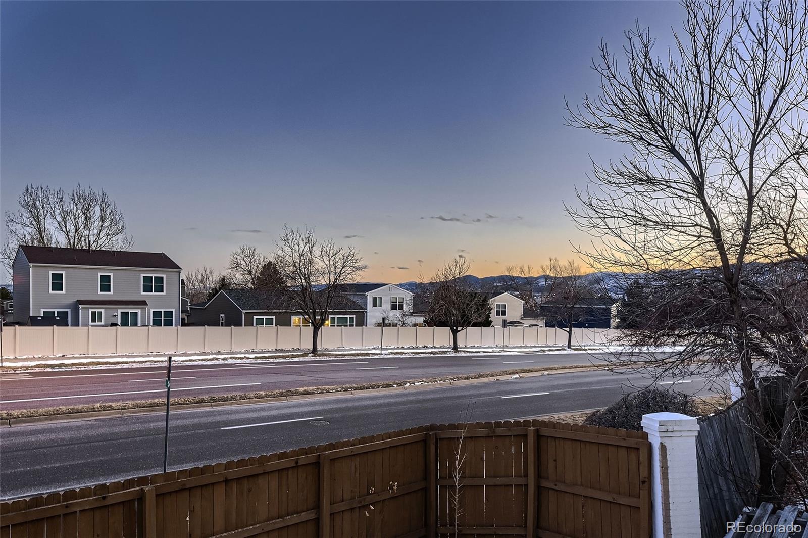 MLS Image #28 for 2697 s deframe circle,lakewood, Colorado