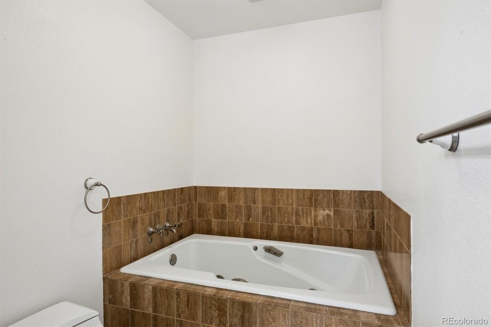 MLS Image #18 for 1900 e girard place,englewood, Colorado