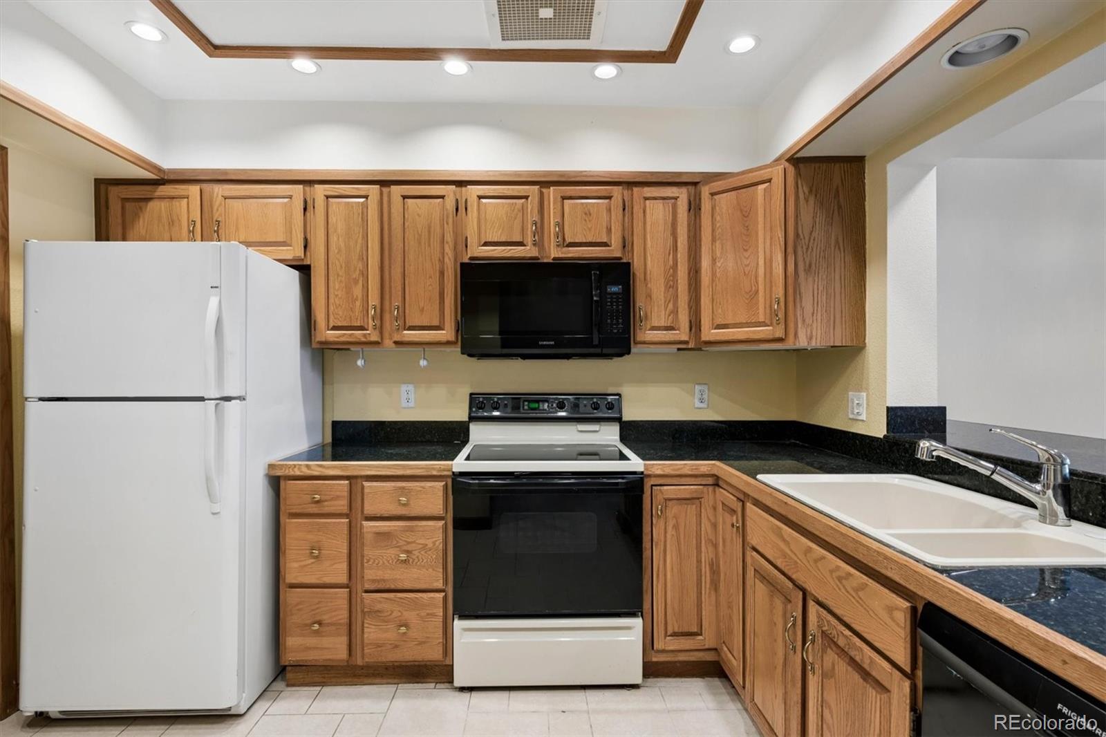 MLS Image #9 for 1900 e girard place,englewood, Colorado