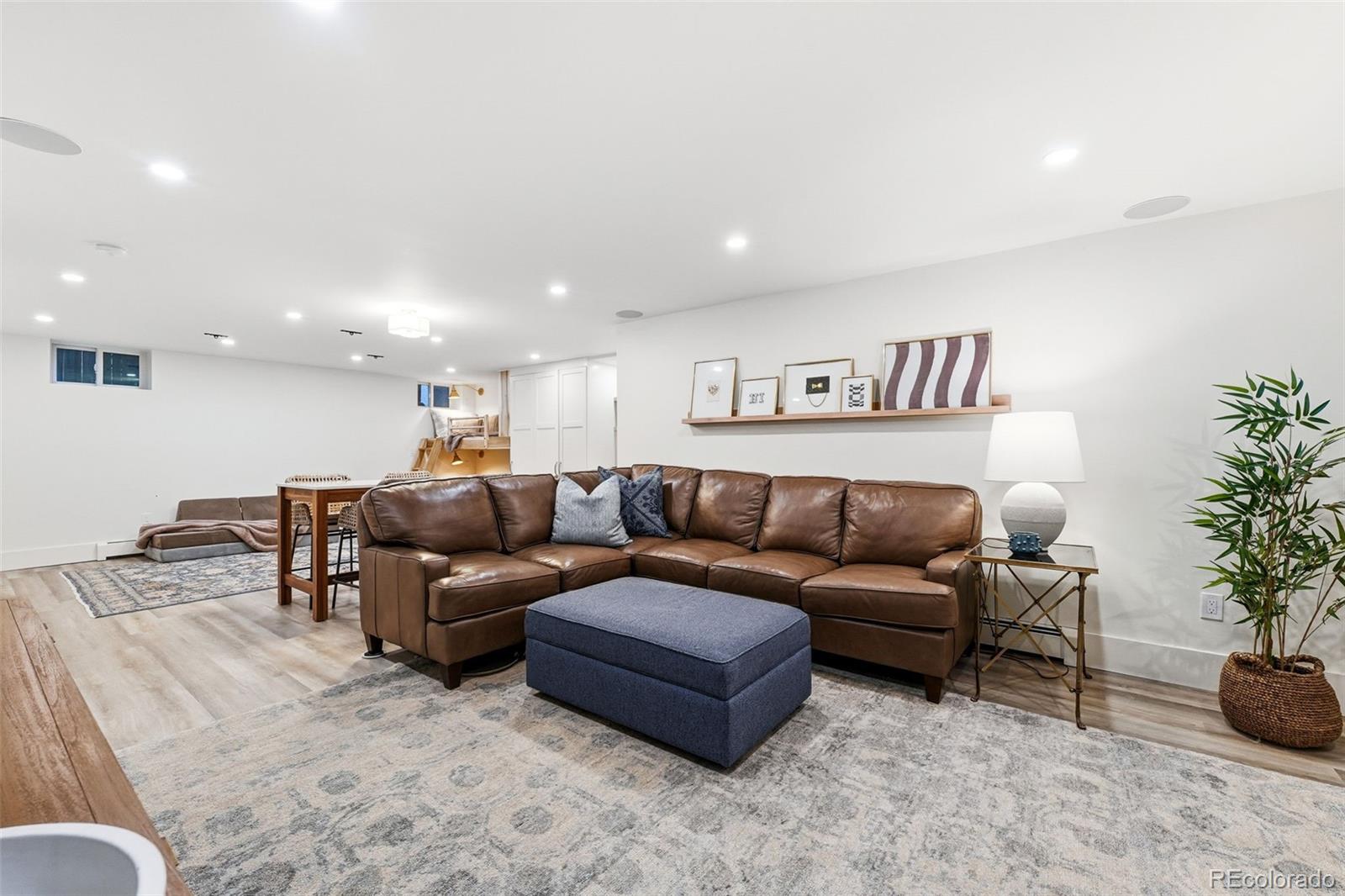 MLS Image #32 for 1911  grape street,denver, Colorado