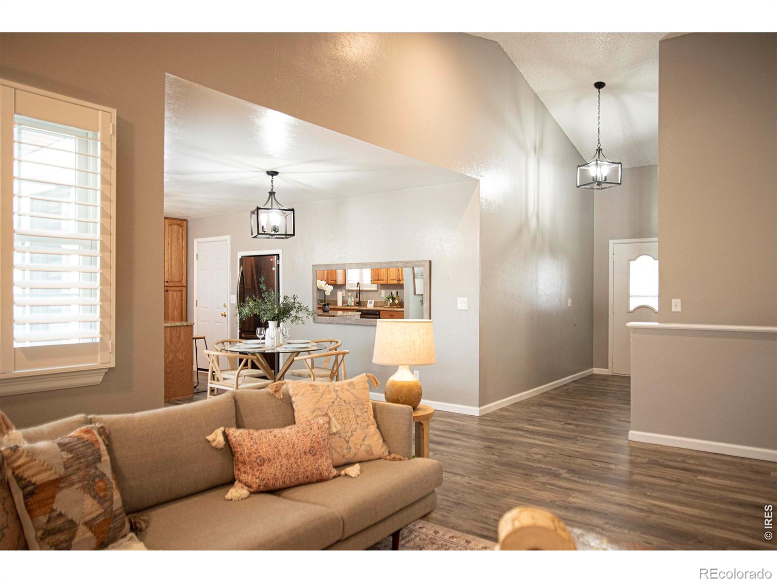 MLS Image #5 for 13866 e linvale place a,aurora, Colorado