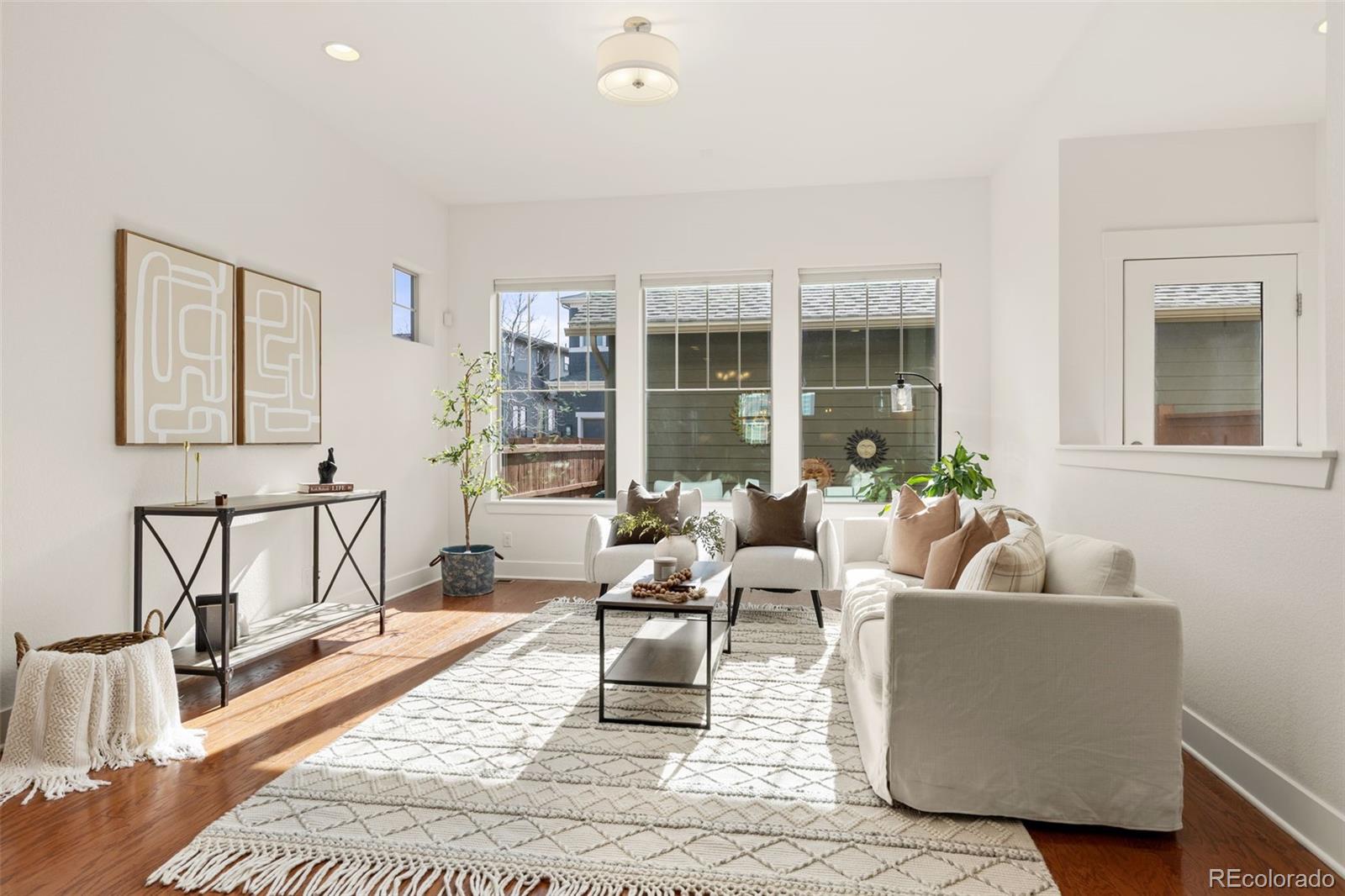 MLS Image #10 for 8518 e 54th place ,denver, Colorado
