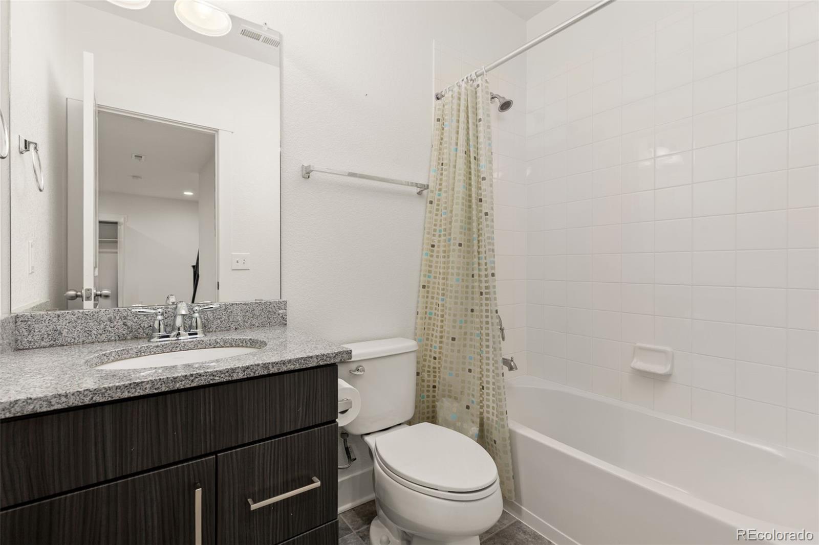 MLS Image #28 for 8518 e 54th place ,denver, Colorado