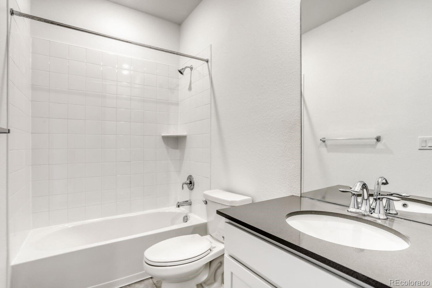 MLS Image #10 for 6778  e 149th avenue 3,thornton, Colorado