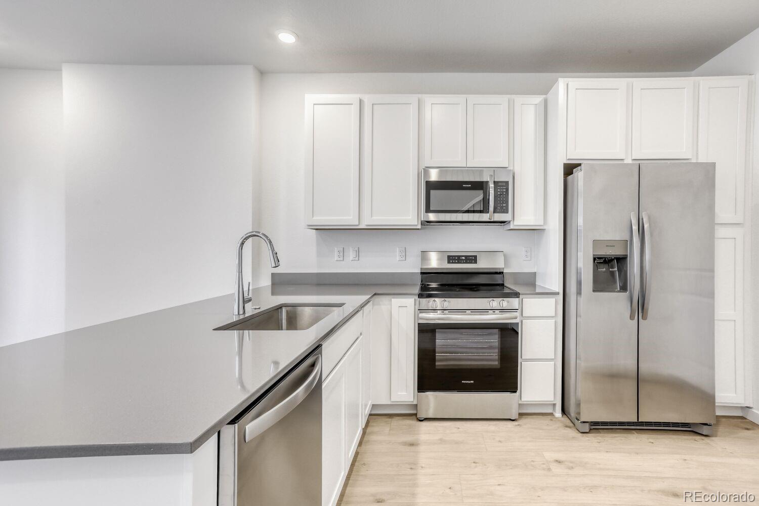 MLS Image #2 for 6778  e 149th avenue 3,thornton, Colorado