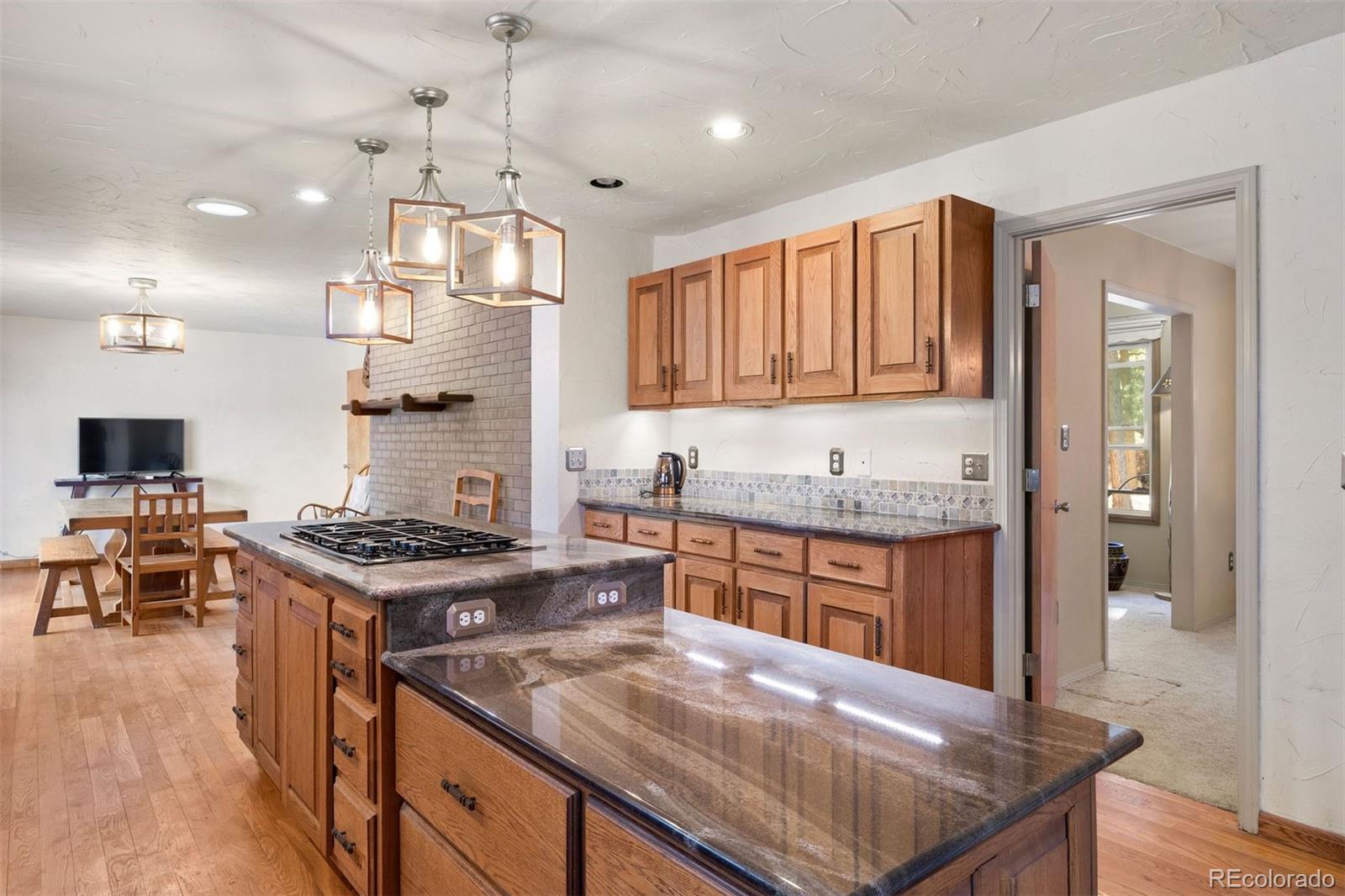 MLS Image #14 for 2399  vista drive,larkspur, Colorado