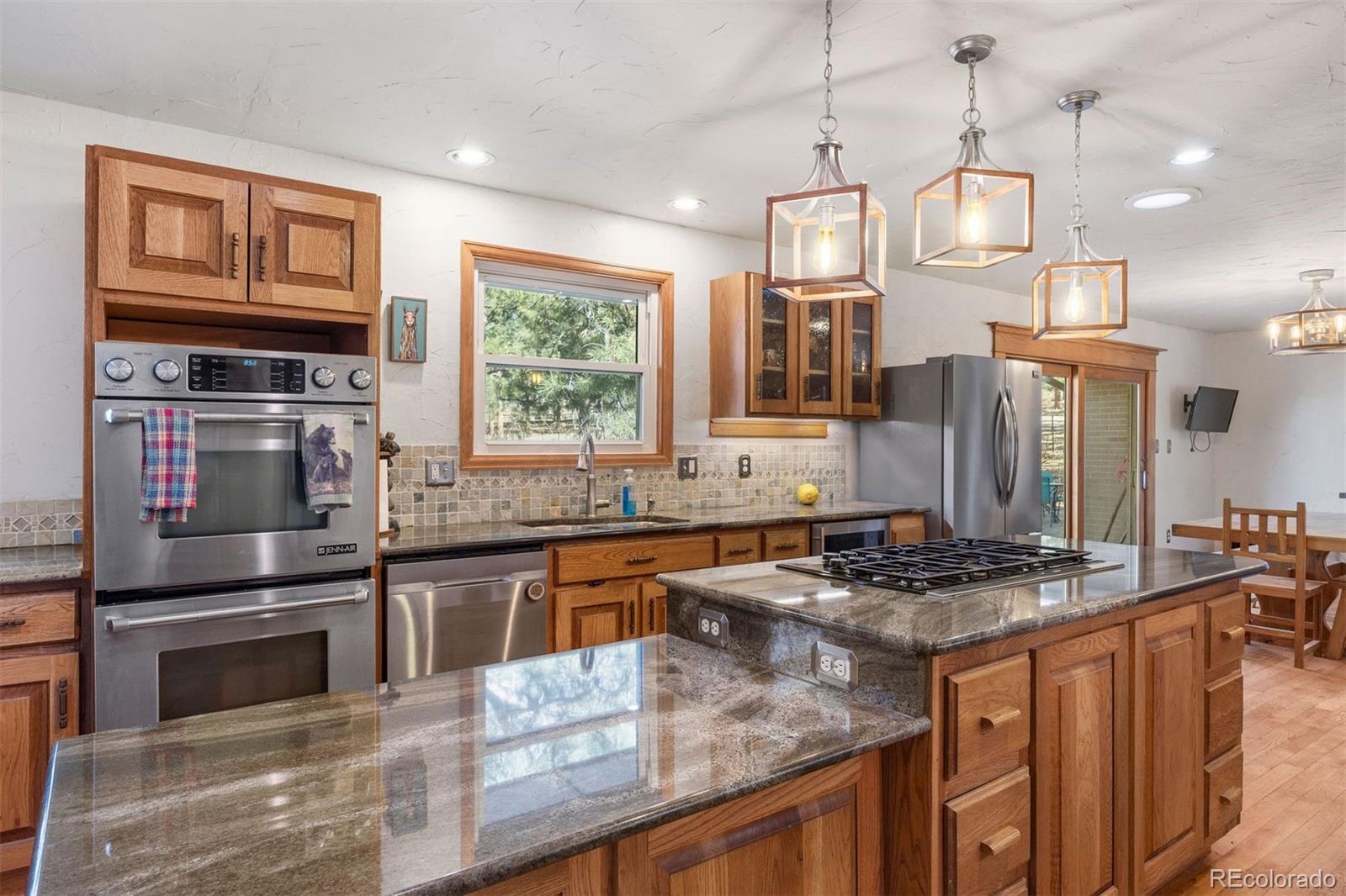 MLS Image #2 for 2399  vista drive,larkspur, Colorado