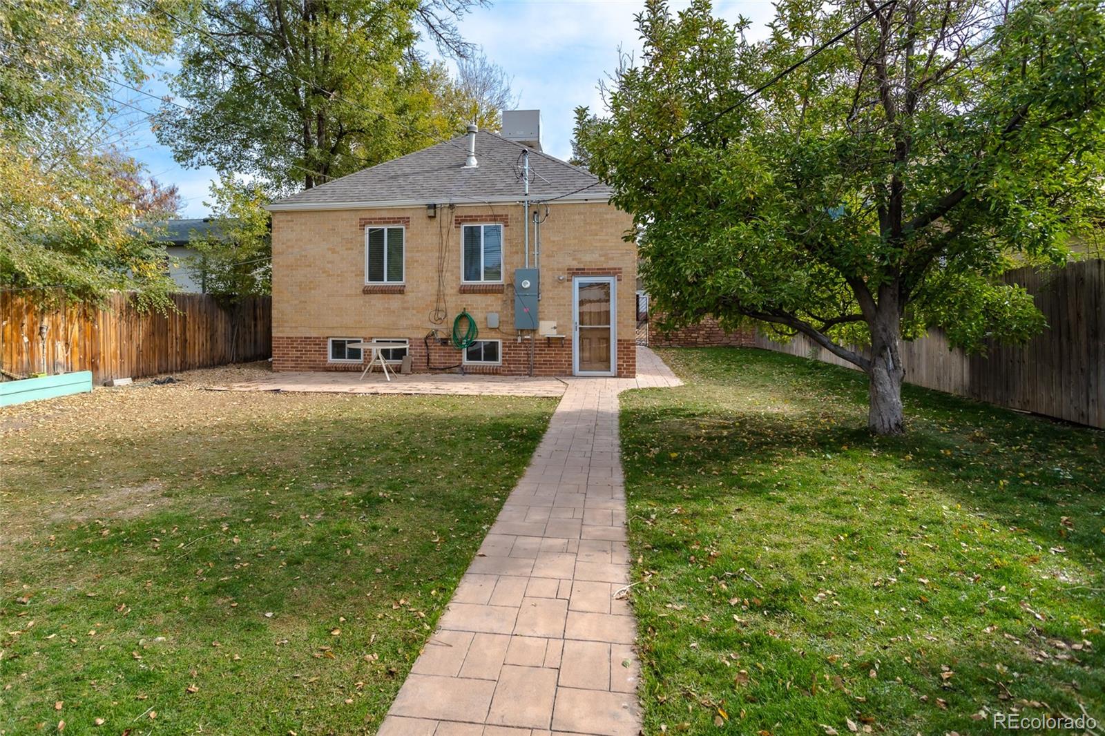 MLS Image #22 for 2261 s lincoln street,denver, Colorado