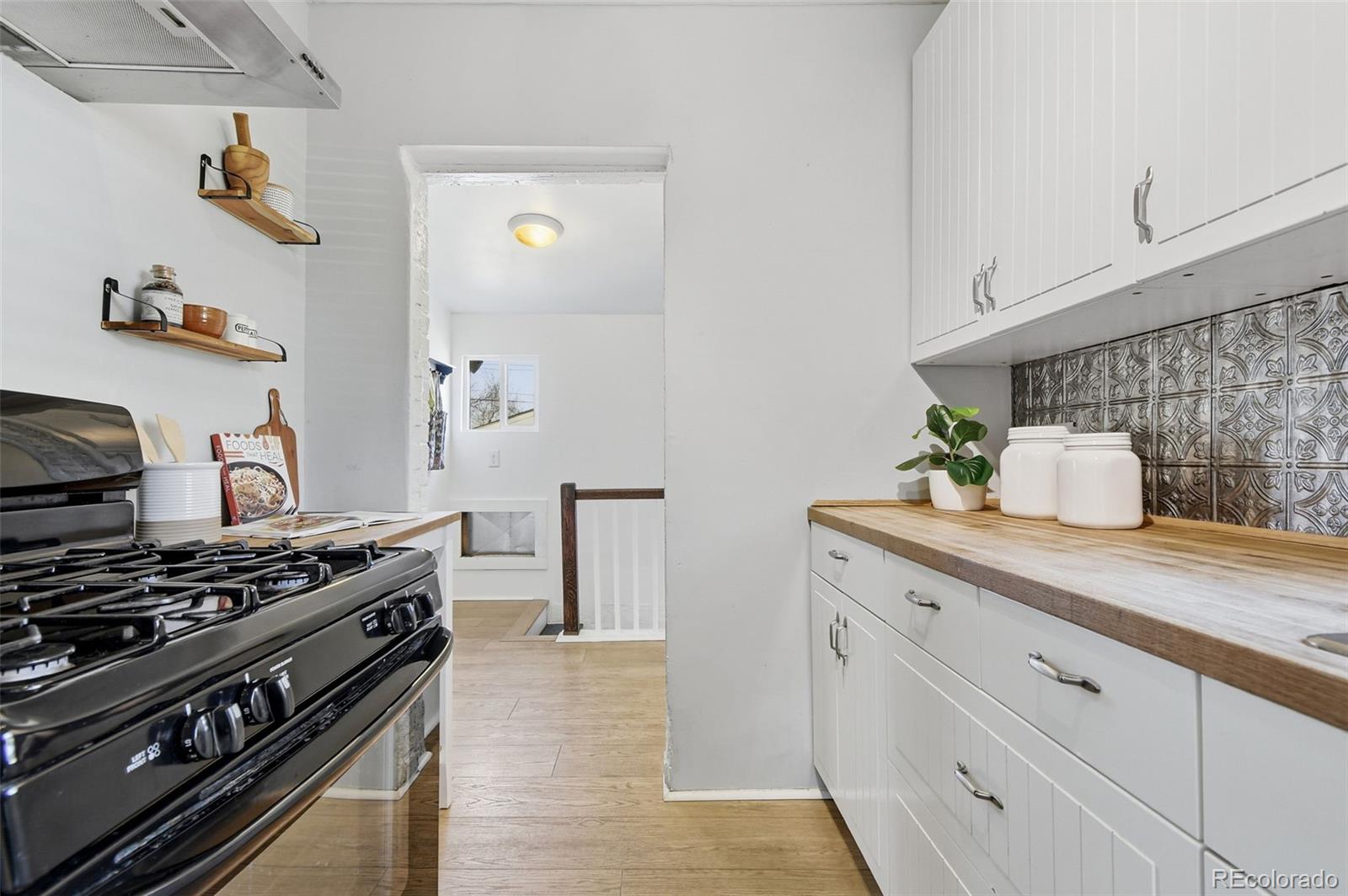 MLS Image #14 for 3011 n columbine street,denver, Colorado