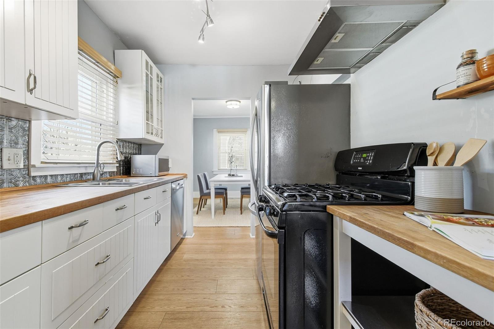 MLS Image #15 for 3011 n columbine street,denver, Colorado