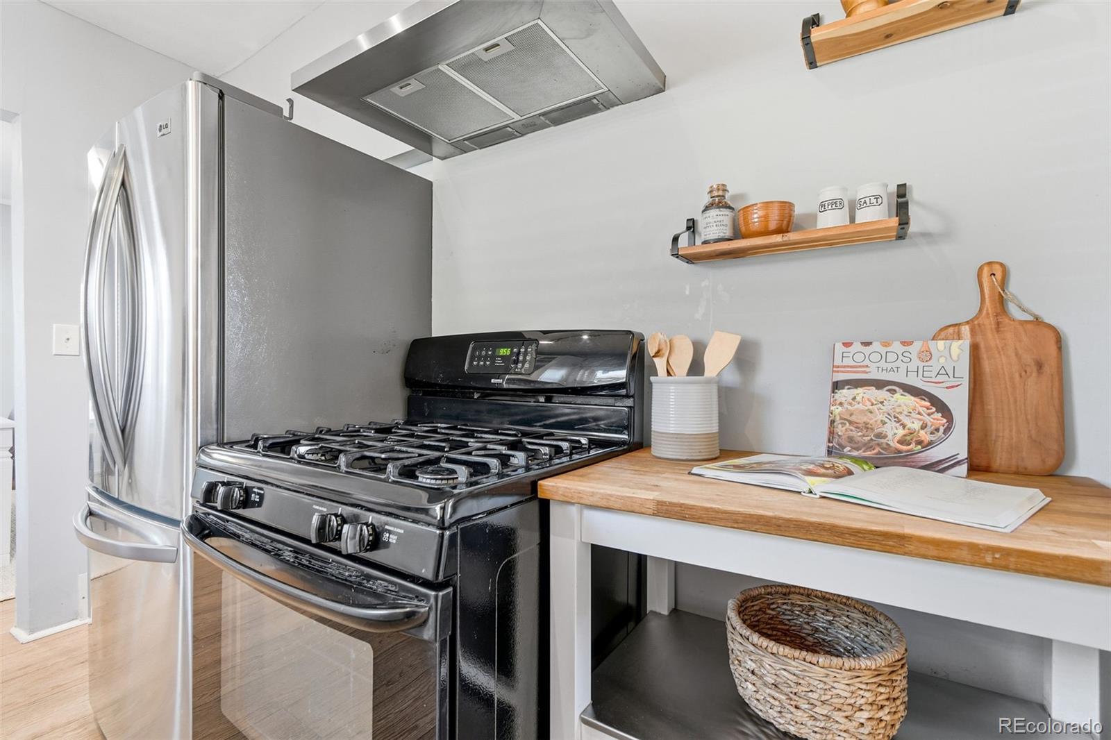 MLS Image #17 for 3011 n columbine street,denver, Colorado