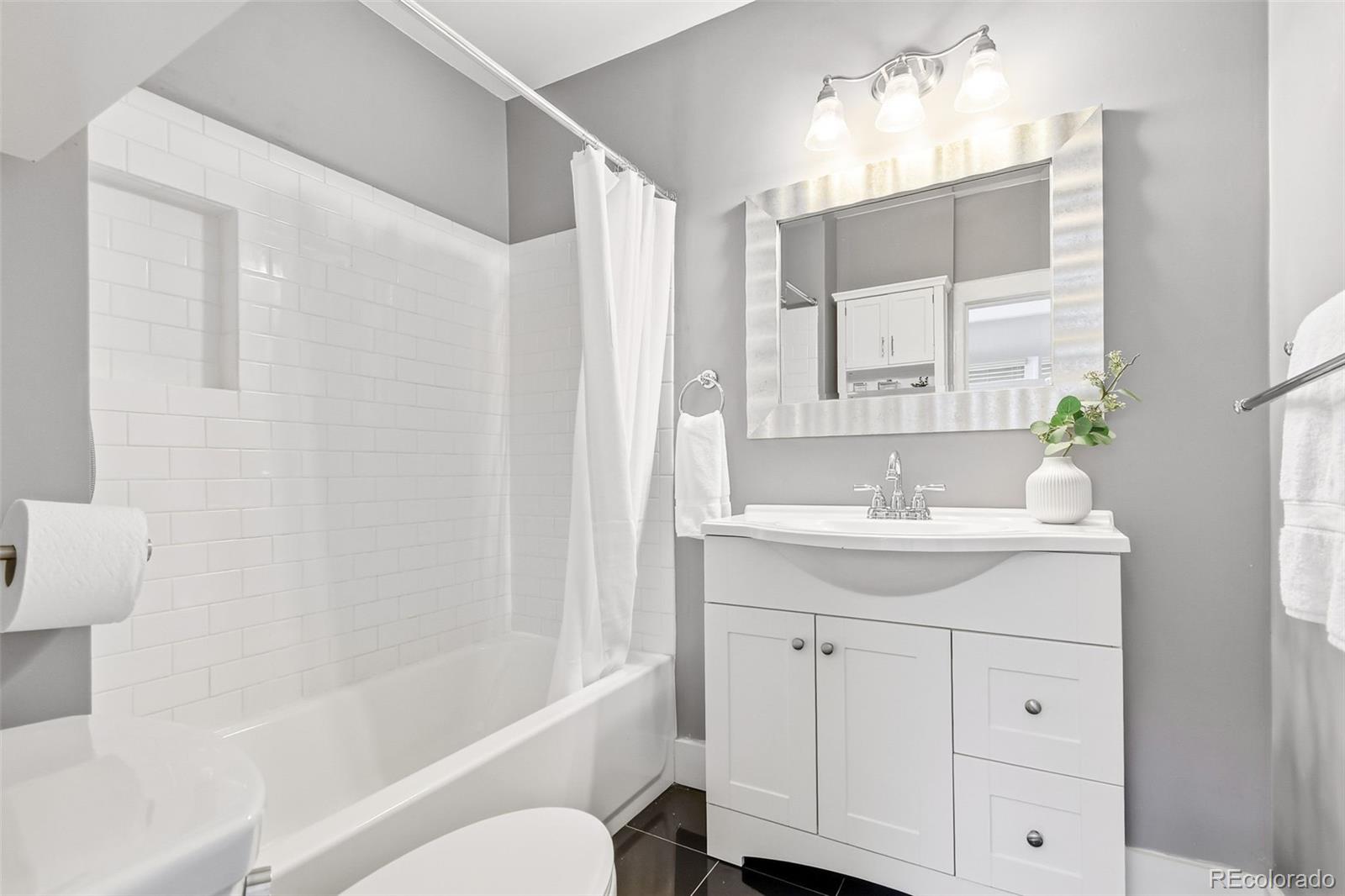 MLS Image #23 for 3011 n columbine street,denver, Colorado