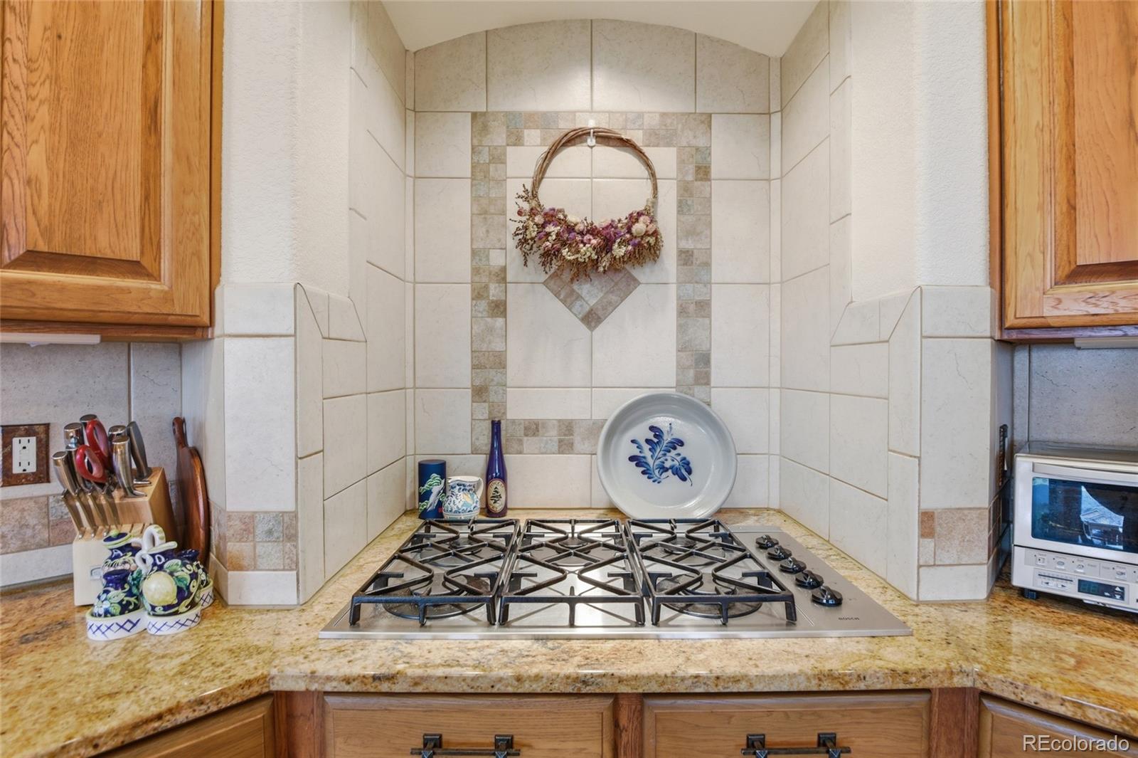 MLS Image #7 for 9935  sawleaf court,colorado springs, Colorado