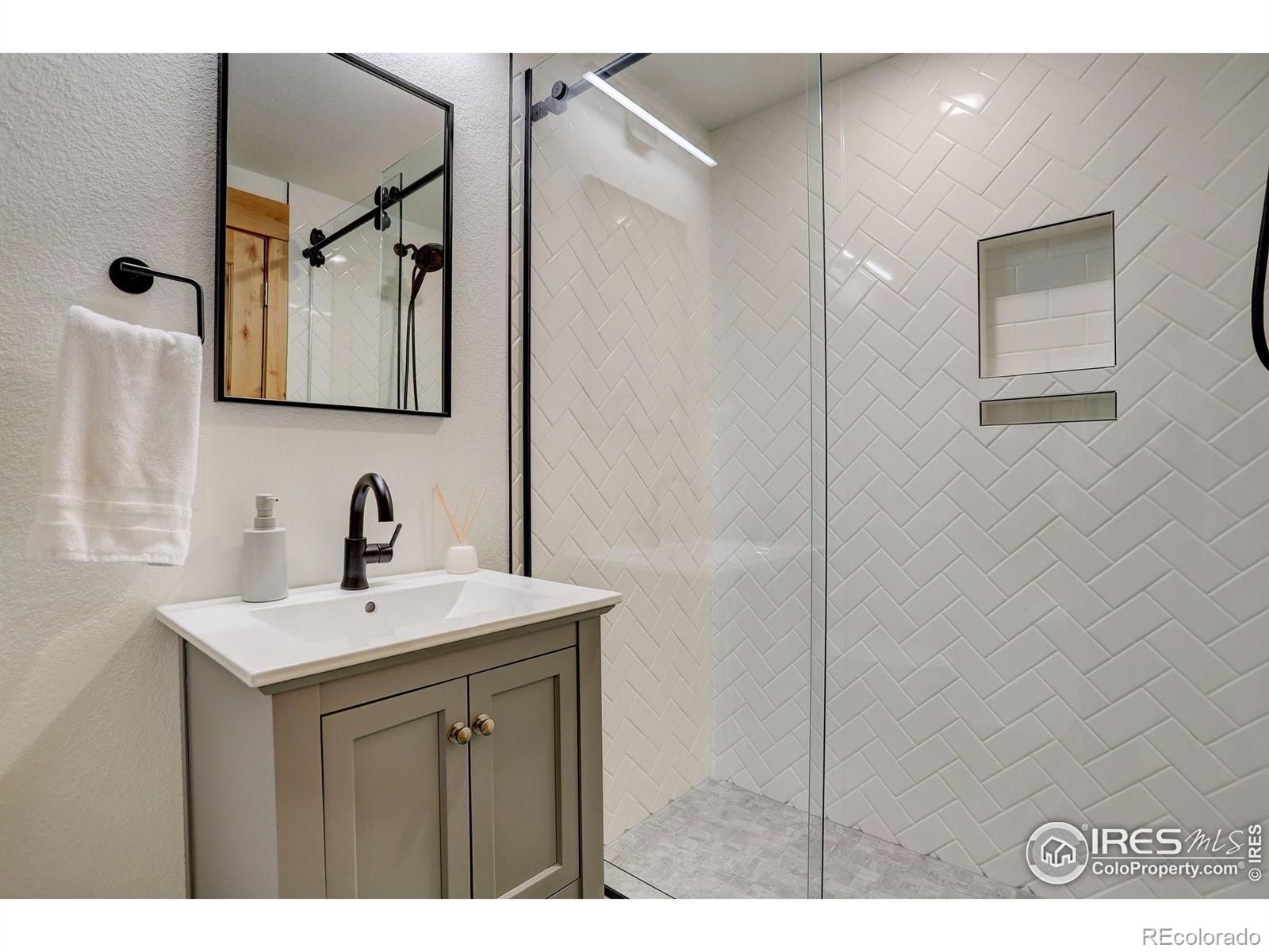 MLS Image #23 for 509  canary lane,superior, Colorado